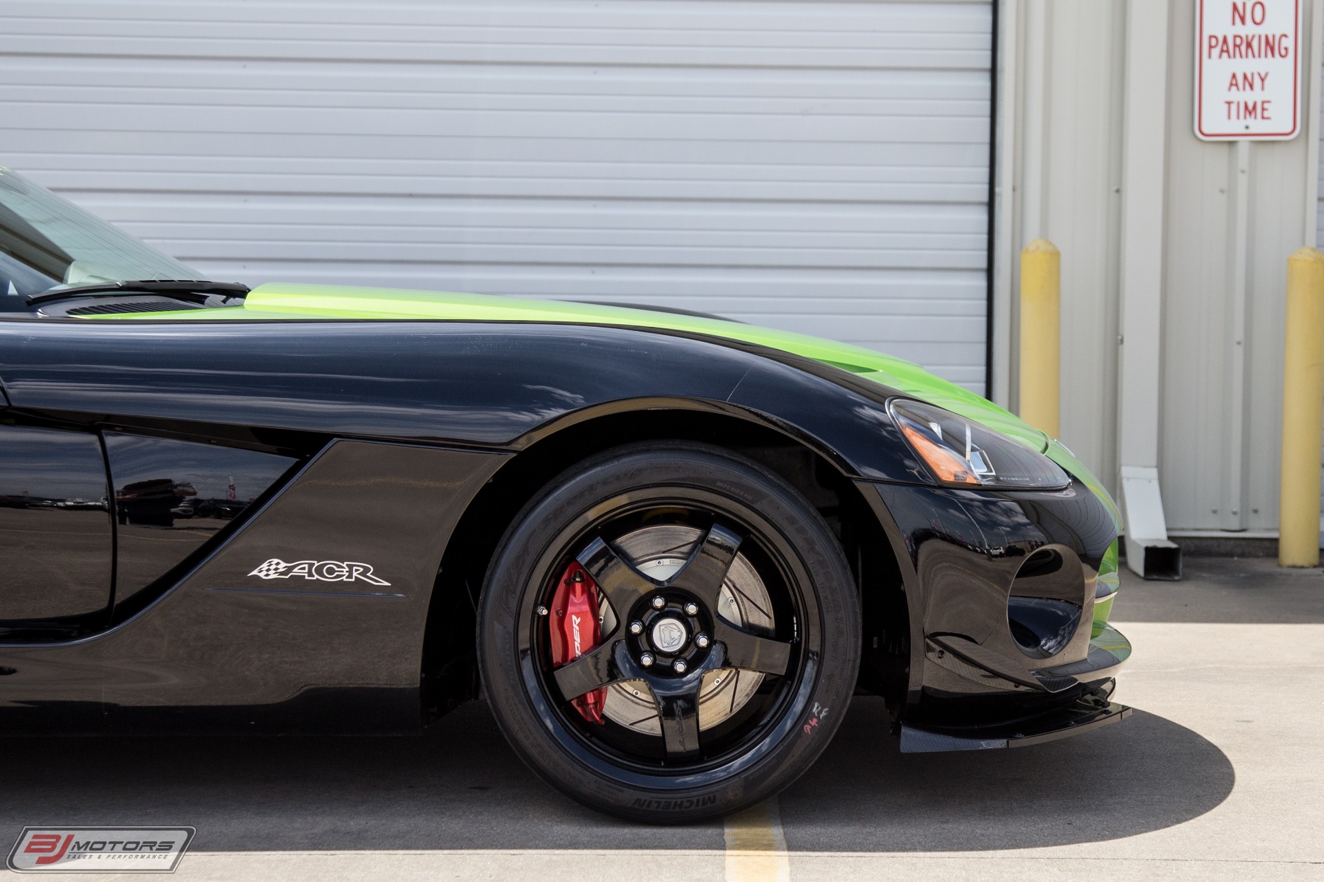 Used-2010-Dodge-Viper-ACR-Nurburgring-Edition