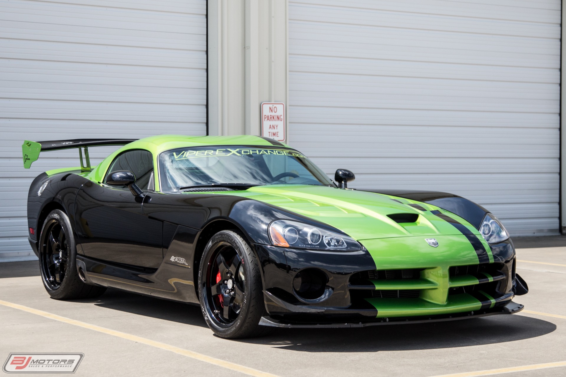 Used-2010-Dodge-Viper-ACR-Nurburgring-Edition