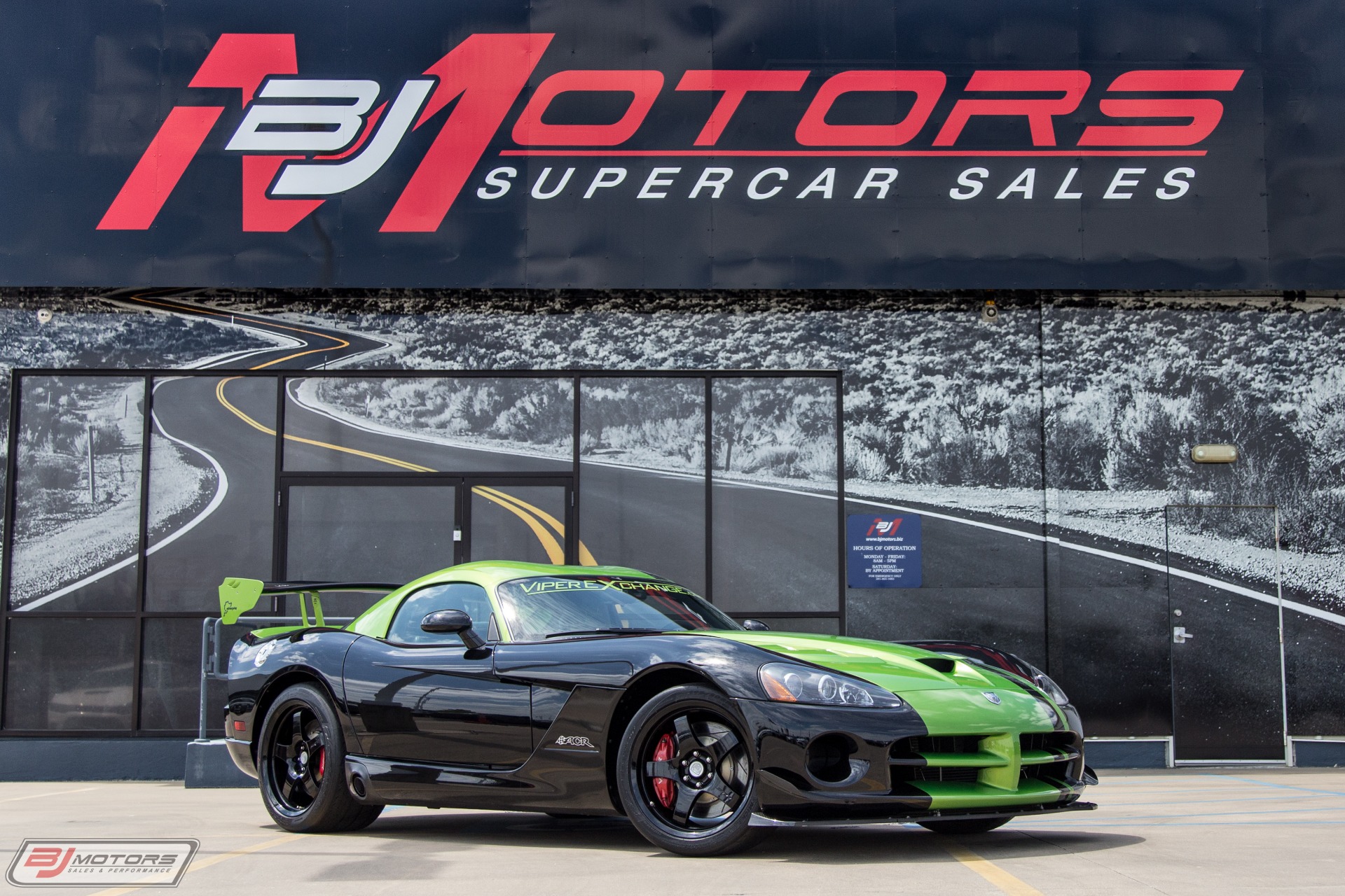 Used-2010-Dodge-Viper-ACR-Nurburgring-Edition