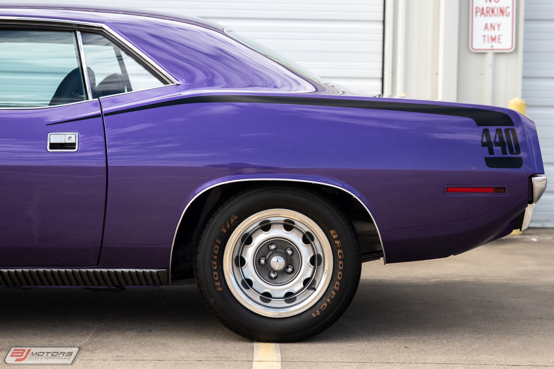 Used-1970-Plymouth-Cuda-440-Six-Pack