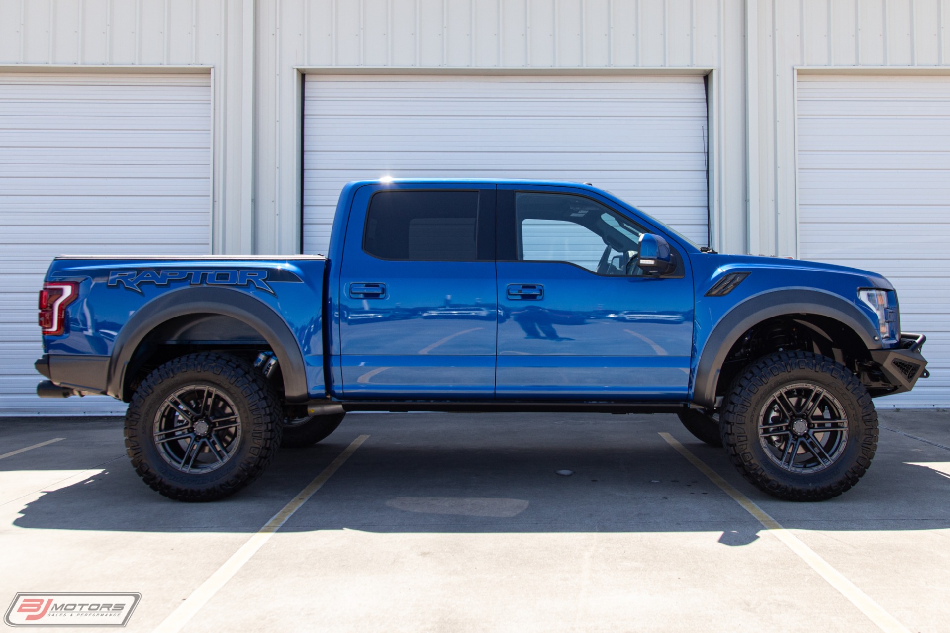 Used-2018-Ford-F-150-Raptor-Signature-Series