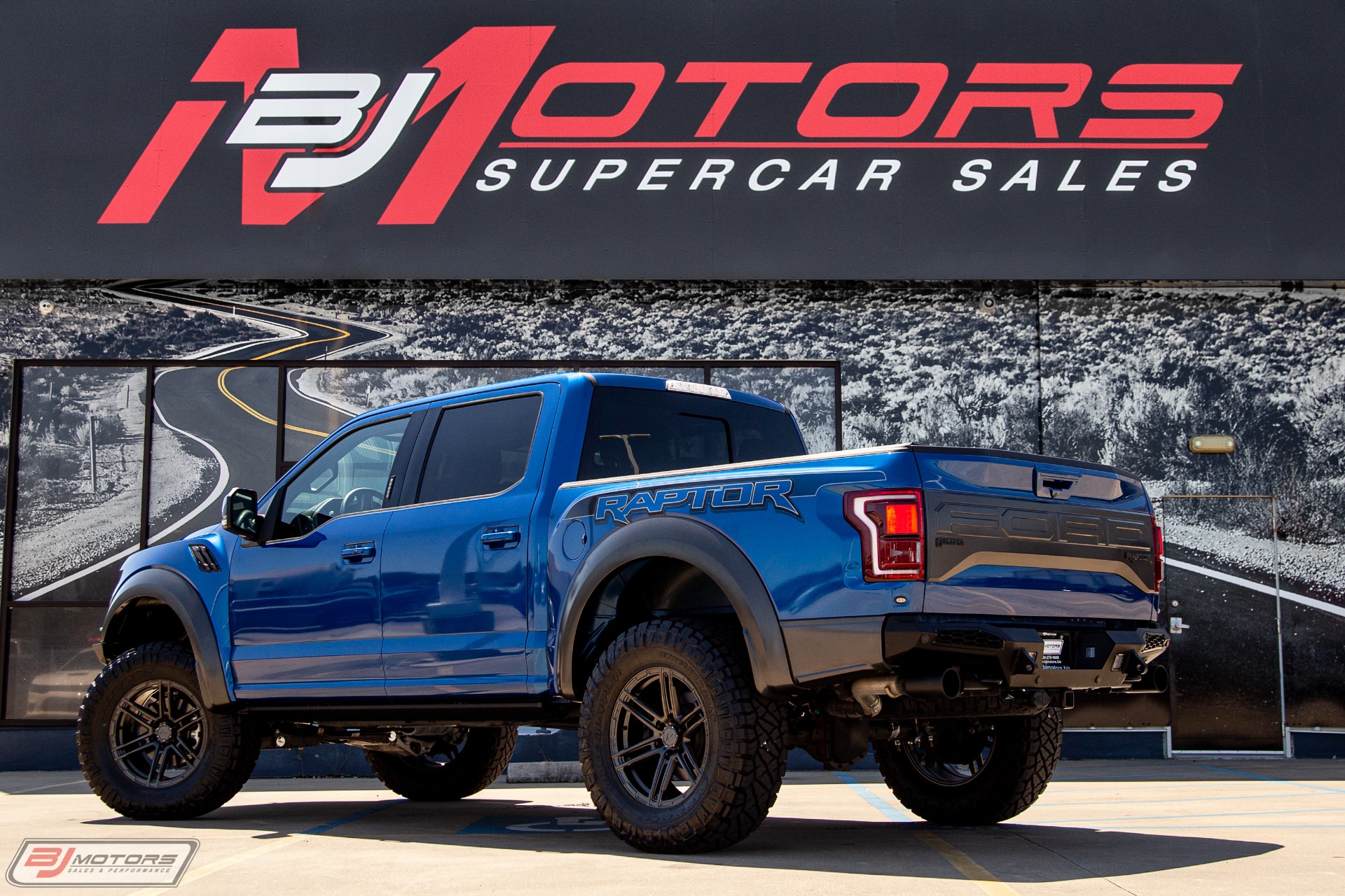 Used-2018-Ford-F-150-Raptor-Signature-Series