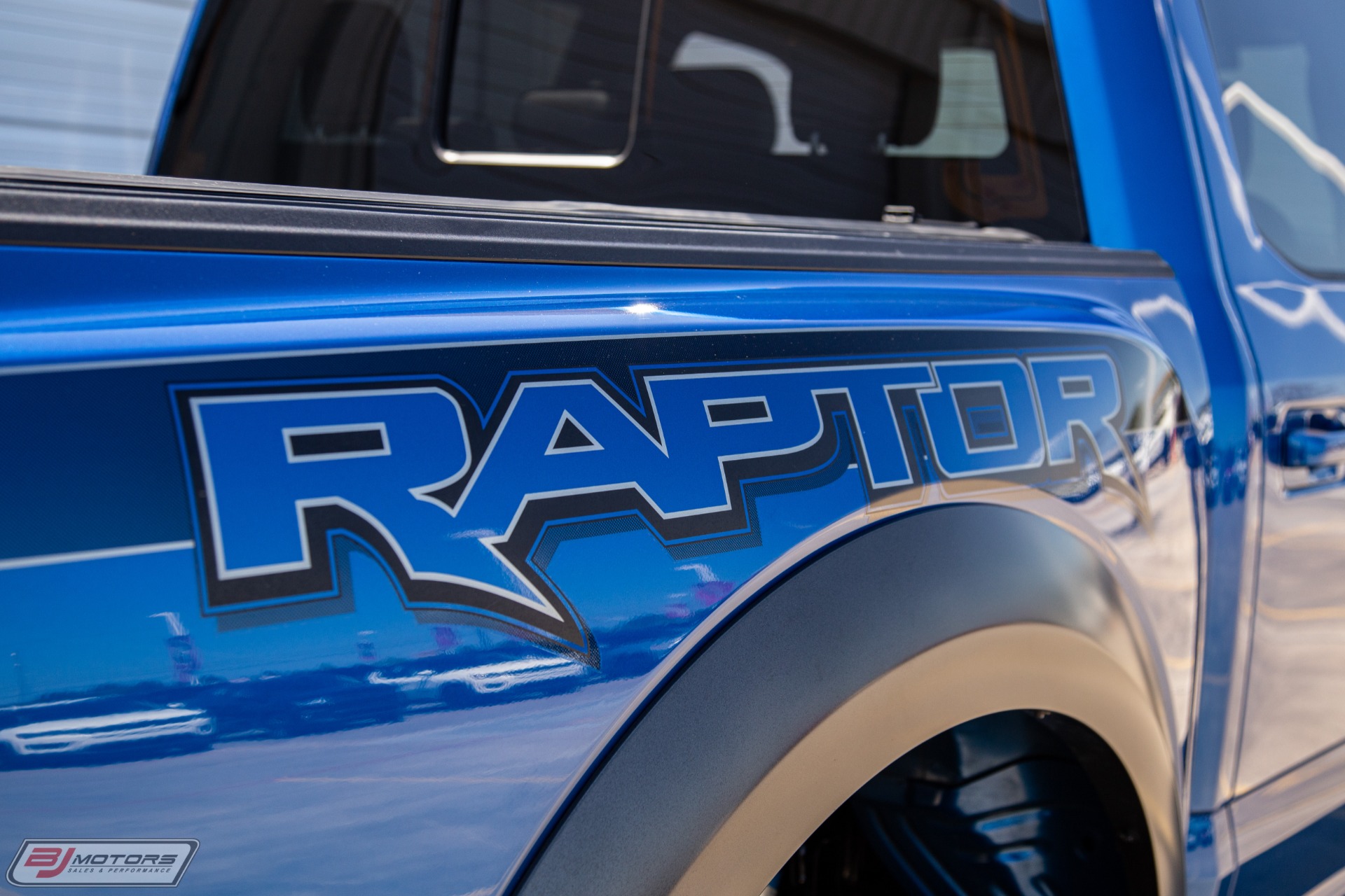 Used-2018-Ford-F-150-Raptor-Signature-Series