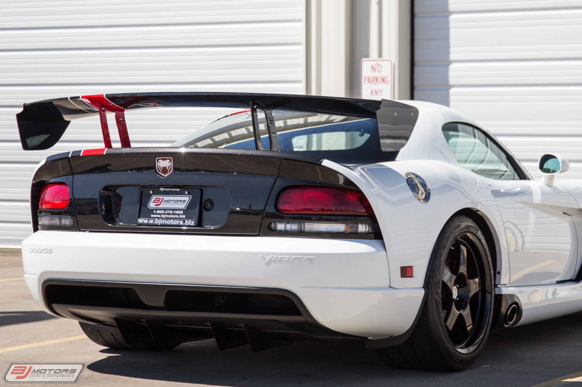 Used-2009-Dodge-Viper-ACR