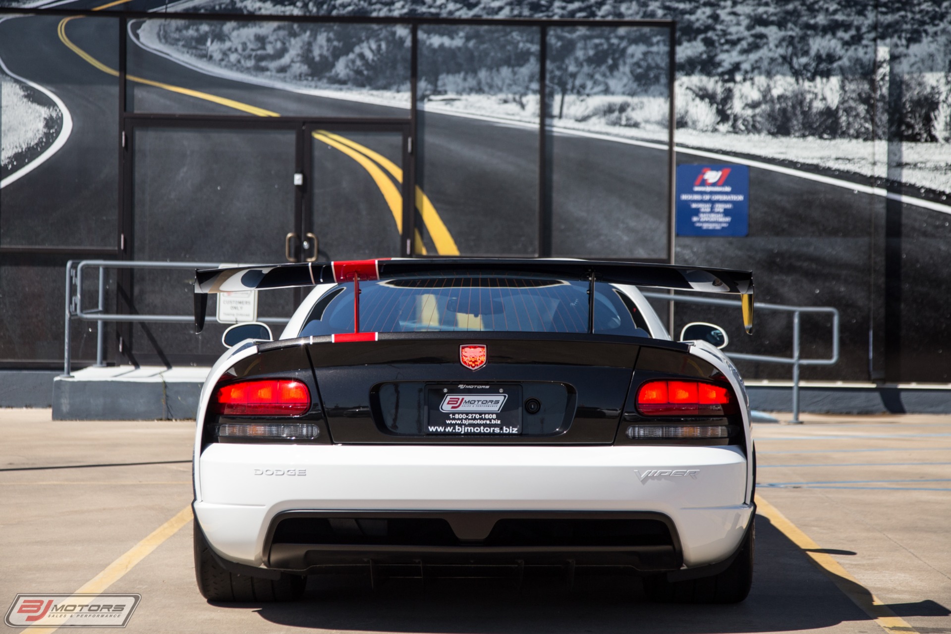 Used-2009-Dodge-Viper-ACR