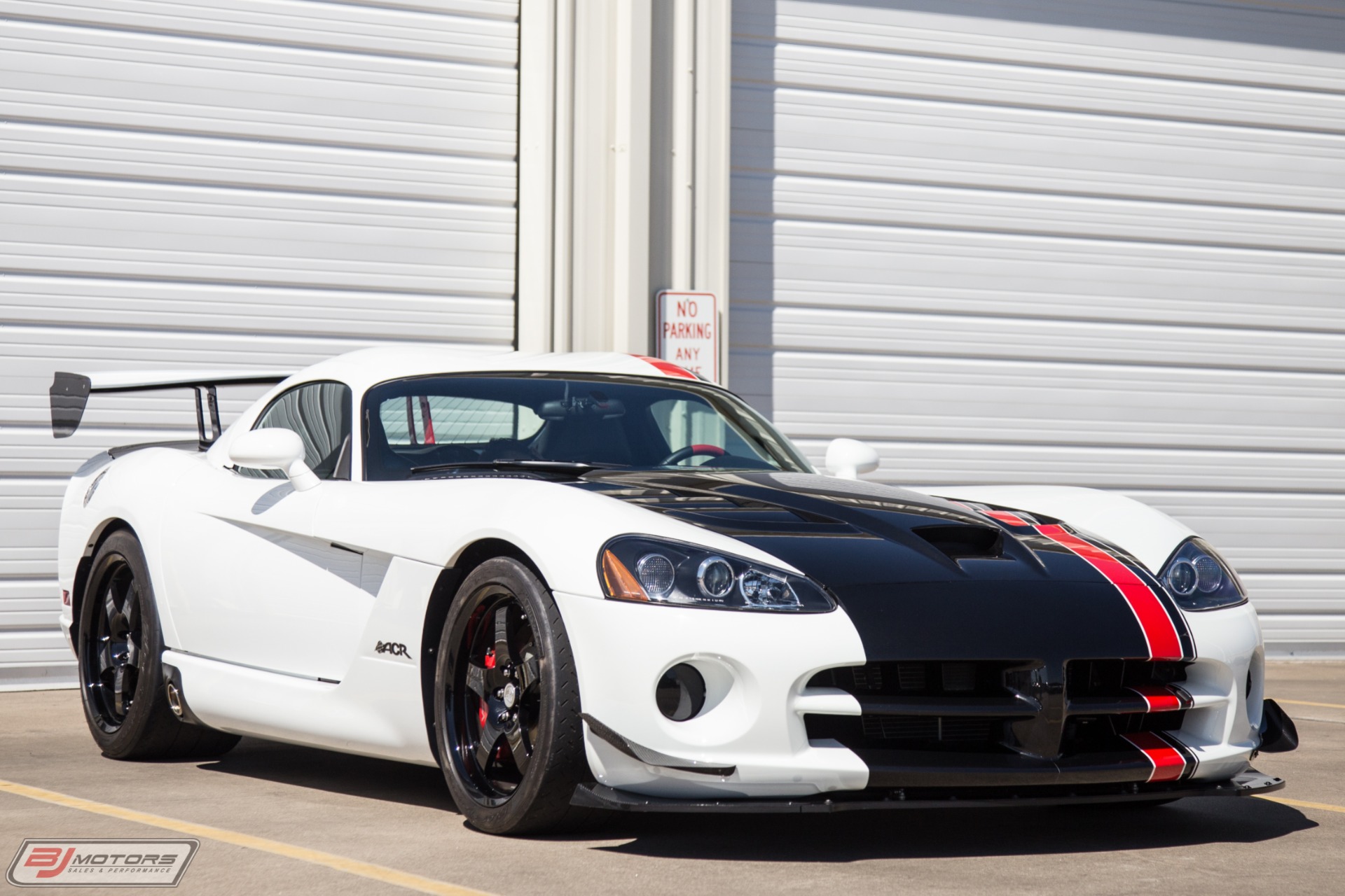 Used-2009-Dodge-Viper-ACR