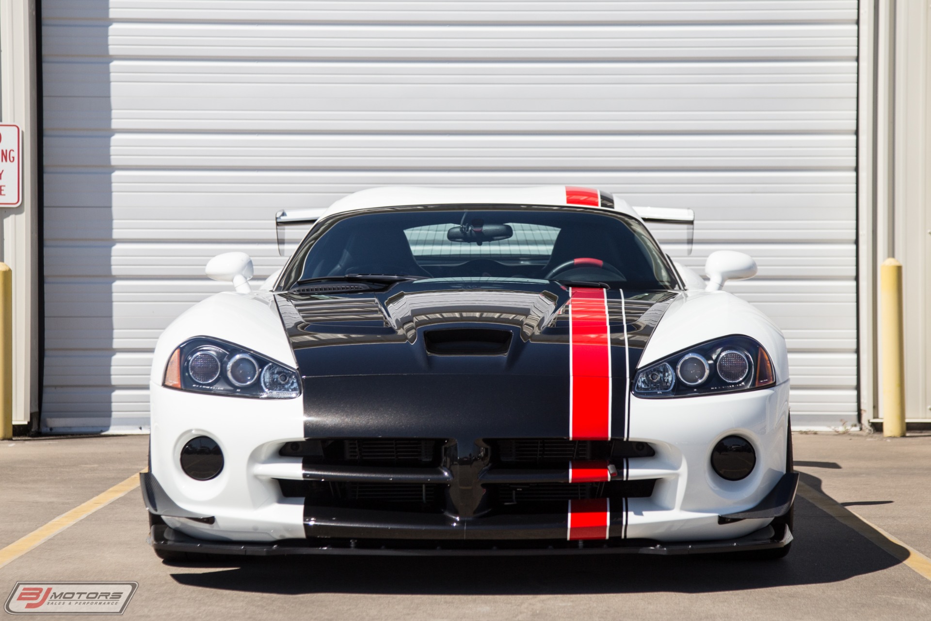 Used-2009-Dodge-Viper-ACR