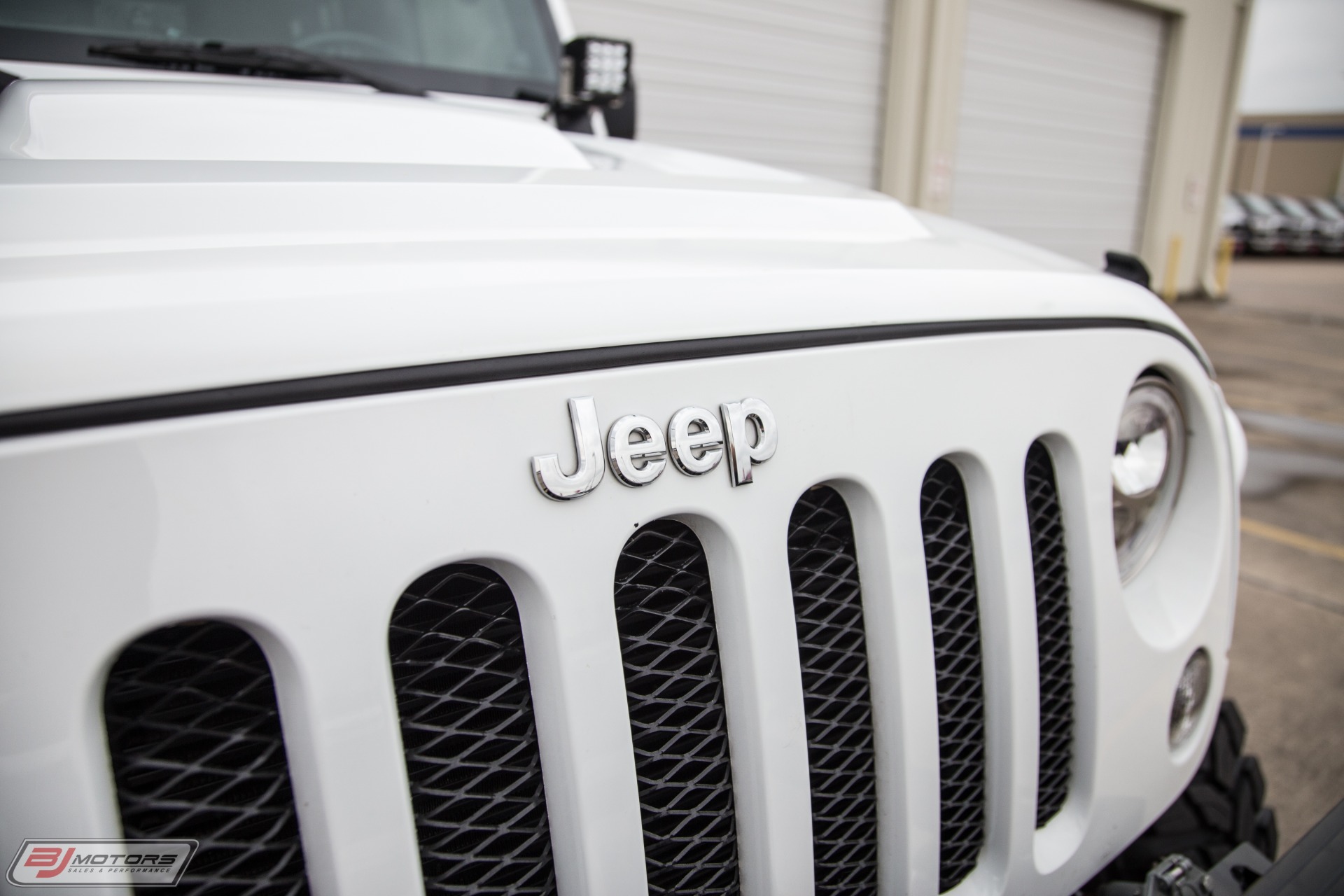 Used-2014-Jeep-Wrangler-Unlimited-Rubicon