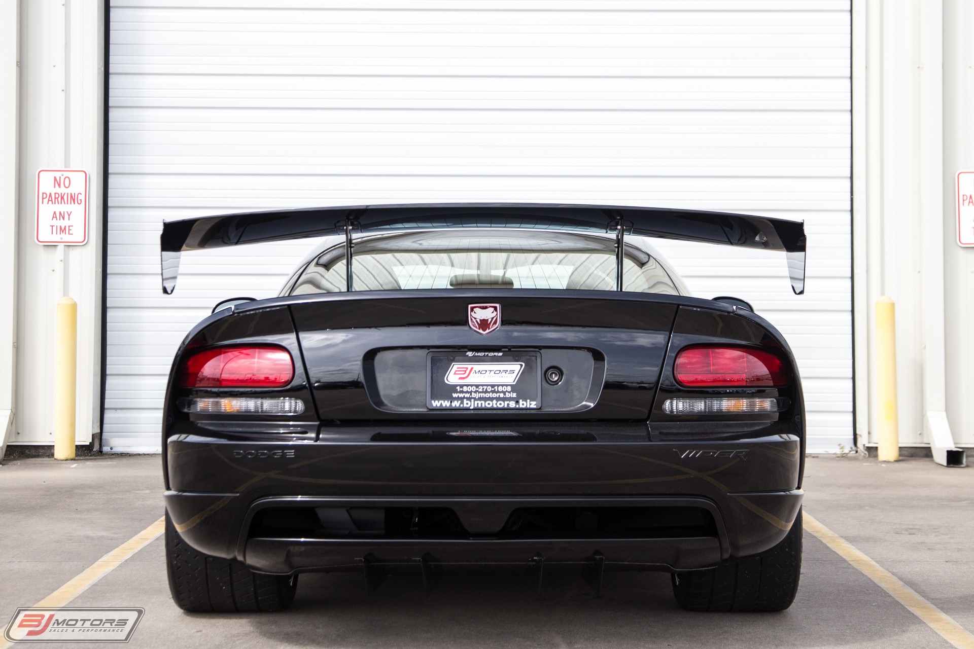 Used-2009-Dodge-Viper-ACR