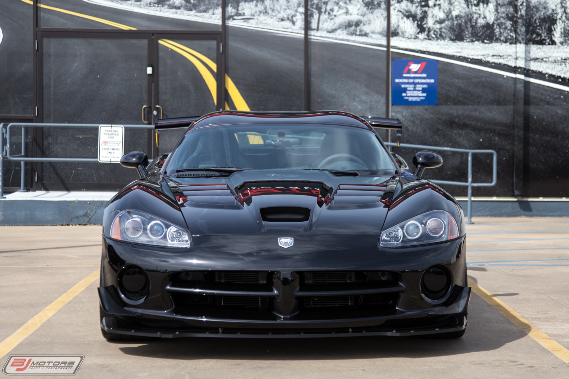 Used-2009-Dodge-Viper-ACR