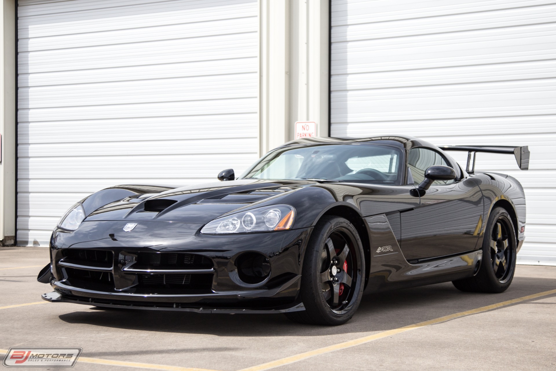 Used-2009-Dodge-Viper-ACR