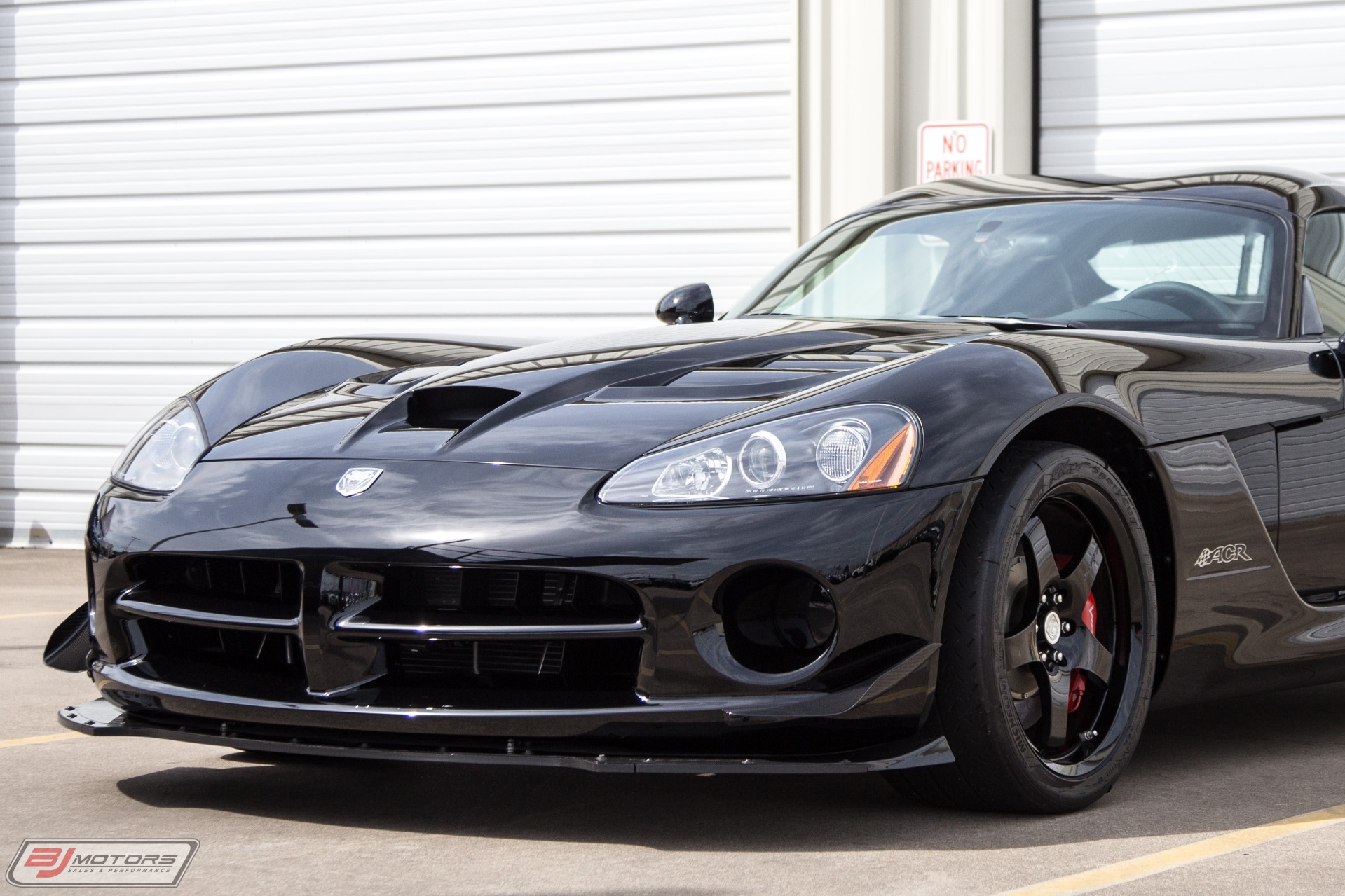 Used-2009-Dodge-Viper-ACR