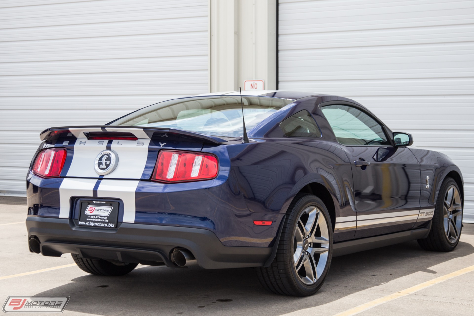 Used-2010-Ford-Mustang-Shelby-GT500-Only-187-Miles