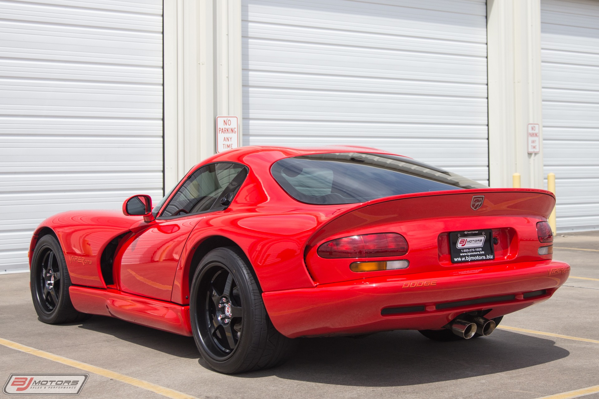 Used-1997-Dodge-Viper-GTS