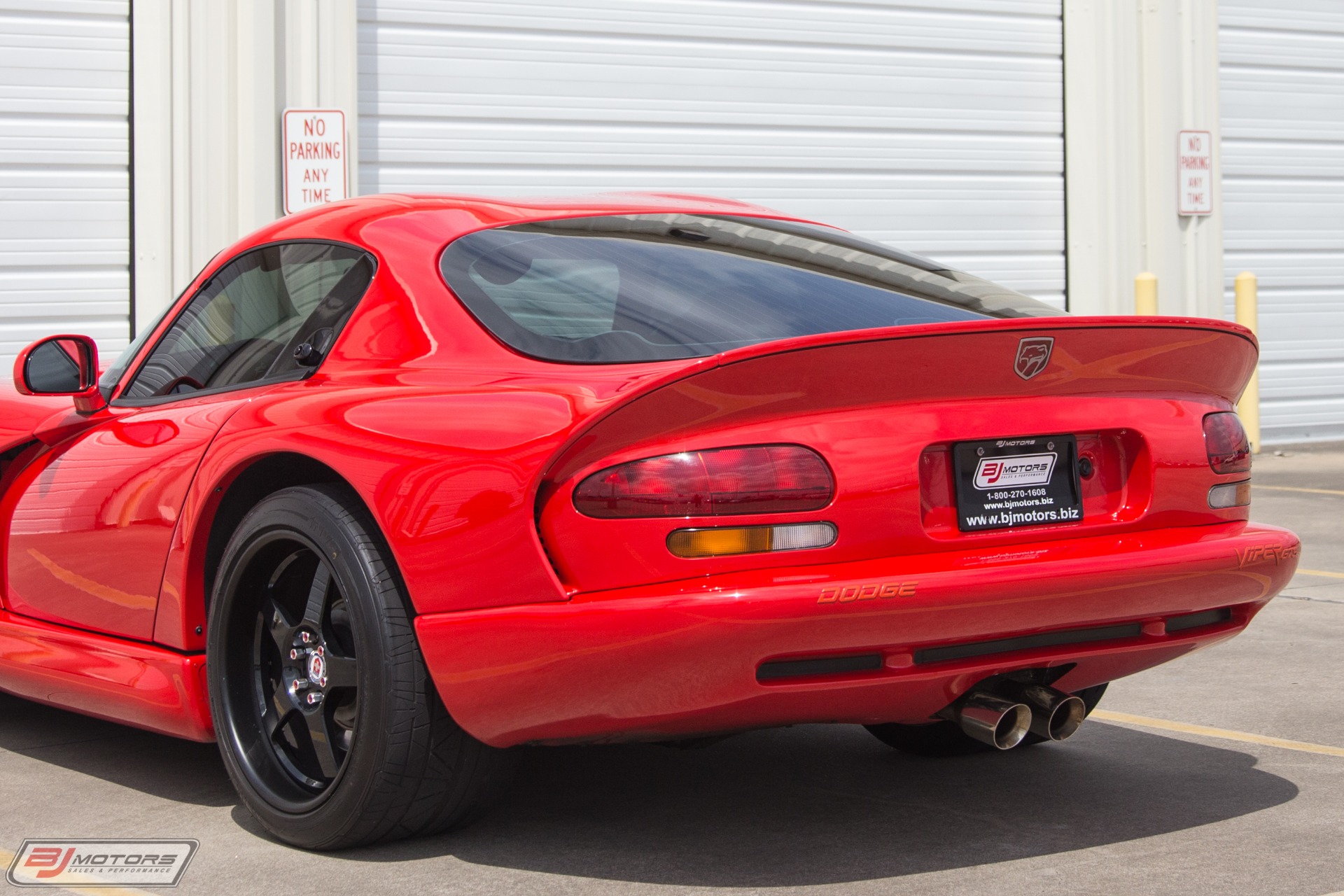 Used-1997-Dodge-Viper-GTS