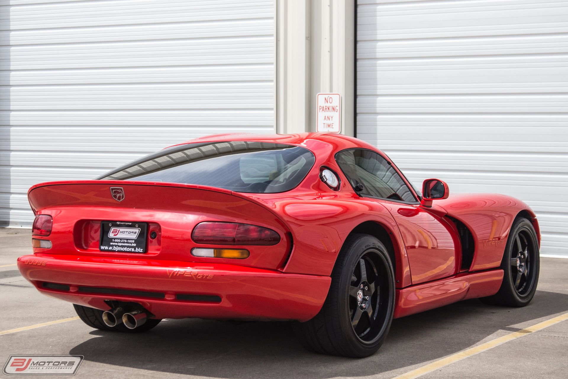 Used-1997-Dodge-Viper-GTS