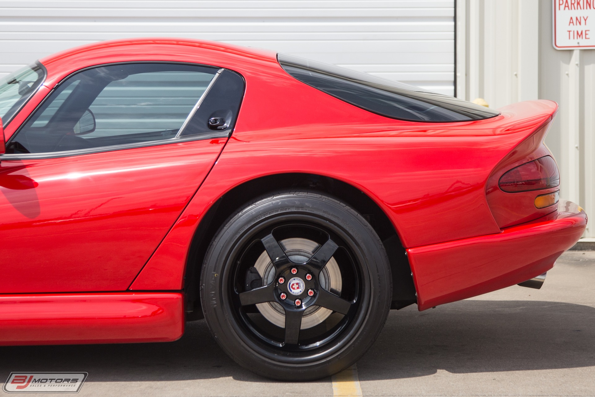 Used-1997-Dodge-Viper-GTS