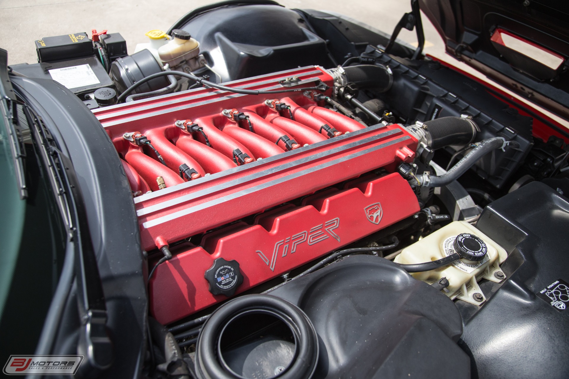 Used-1997-Dodge-Viper-GTS