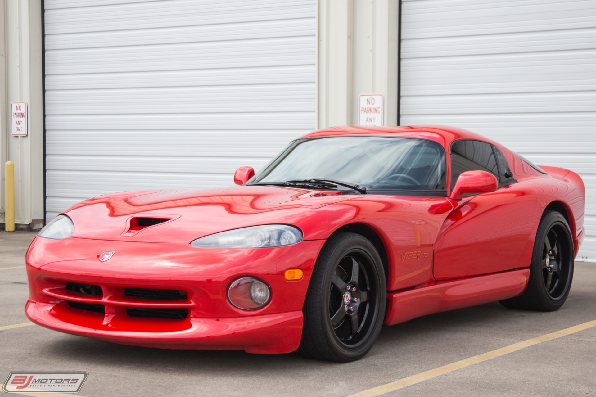 Used-1997-Dodge-Viper-GTS