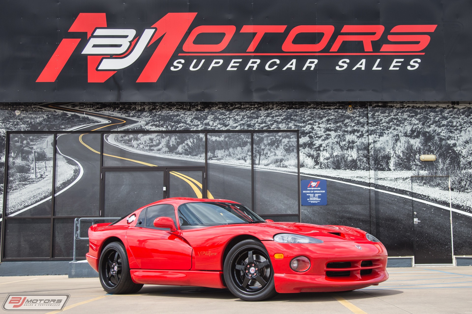 Used-1997-Dodge-Viper-GTS