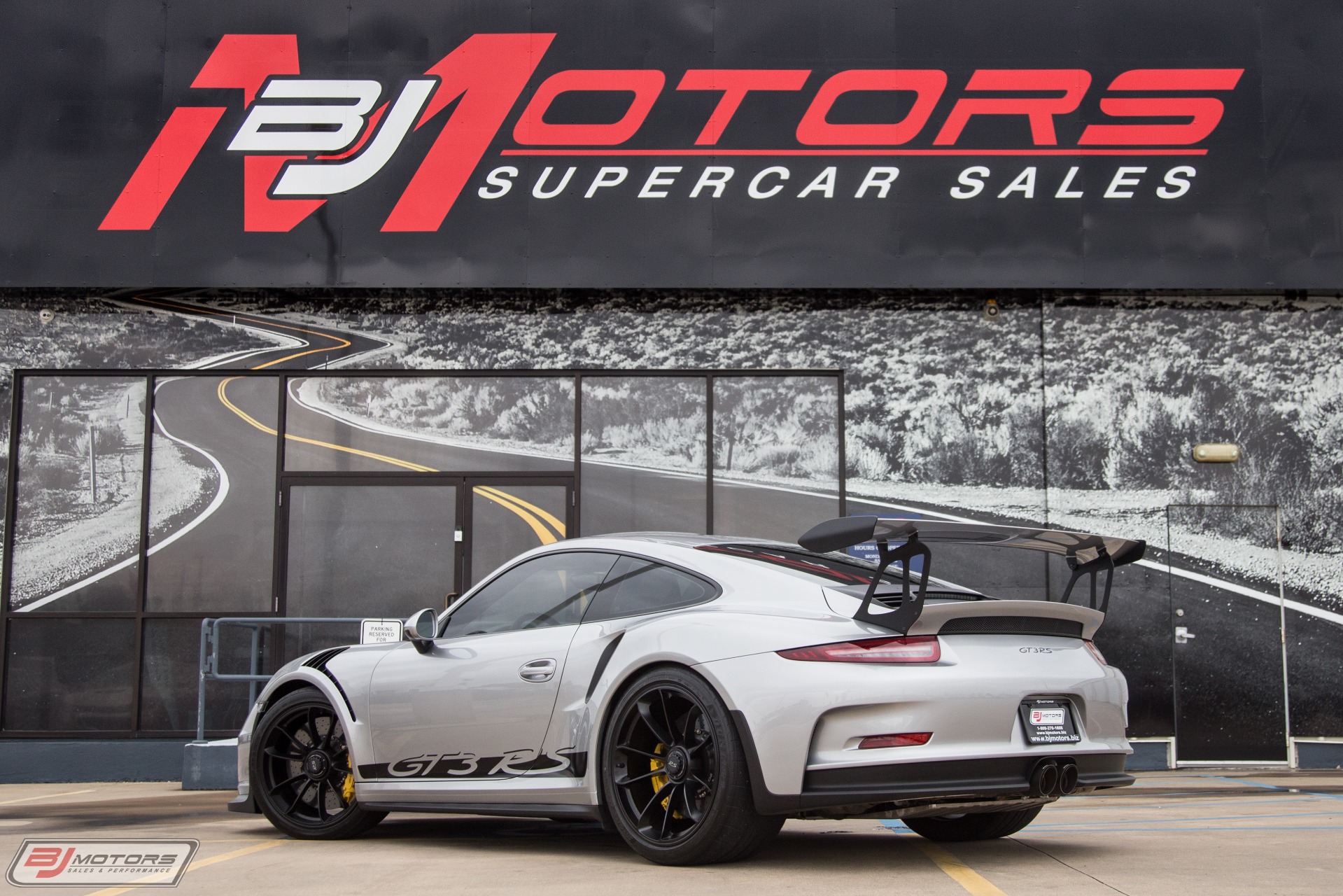 Used-2016-Porsche-911-GT3-RS