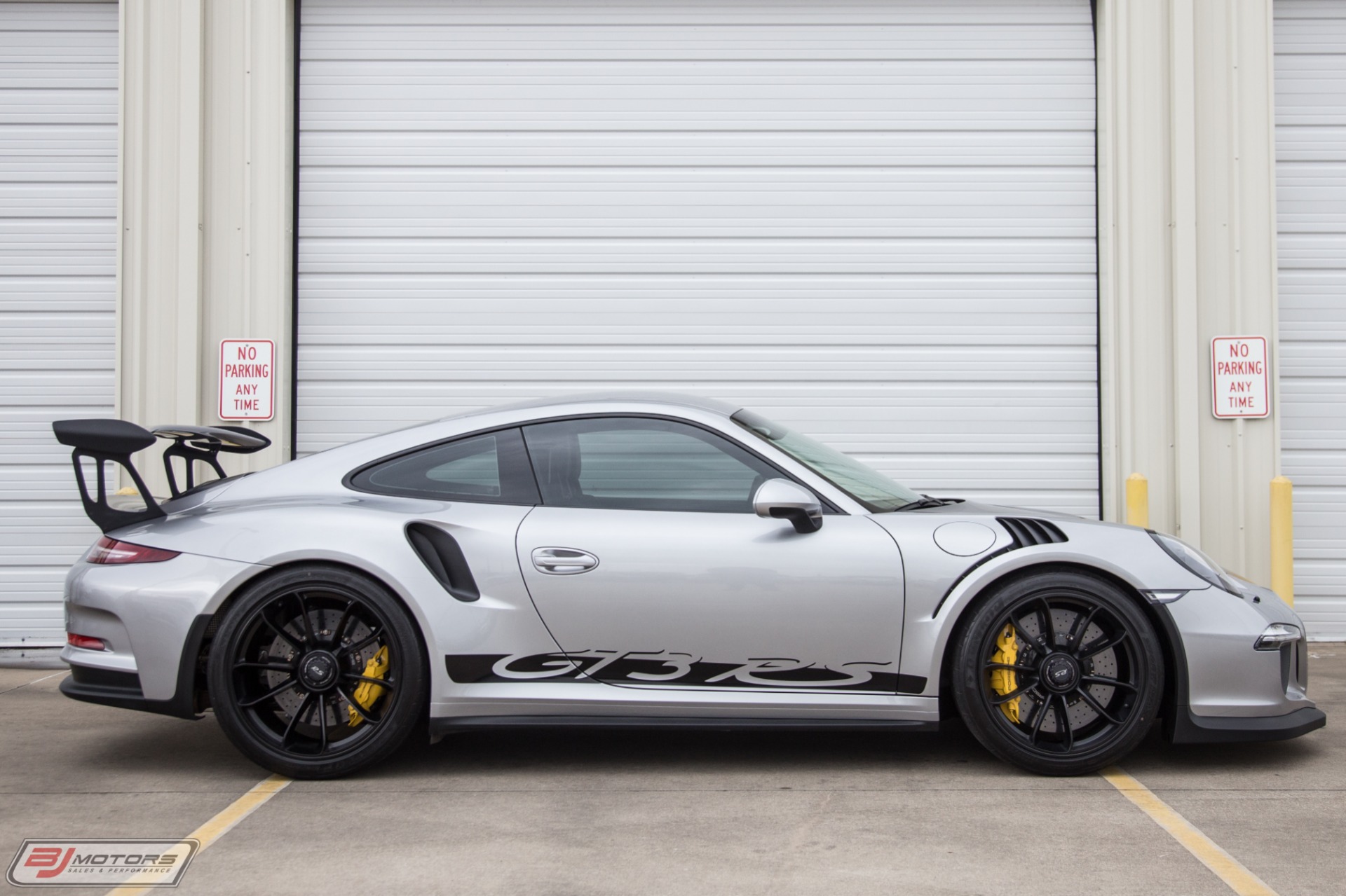 Used-2016-Porsche-911-GT3-RS