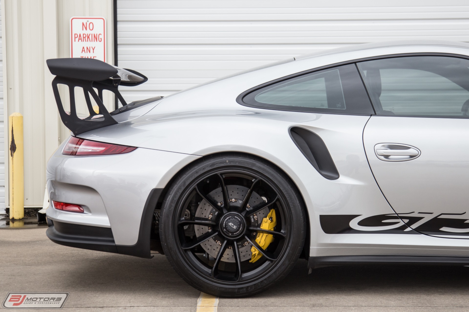 Used-2016-Porsche-911-GT3-RS