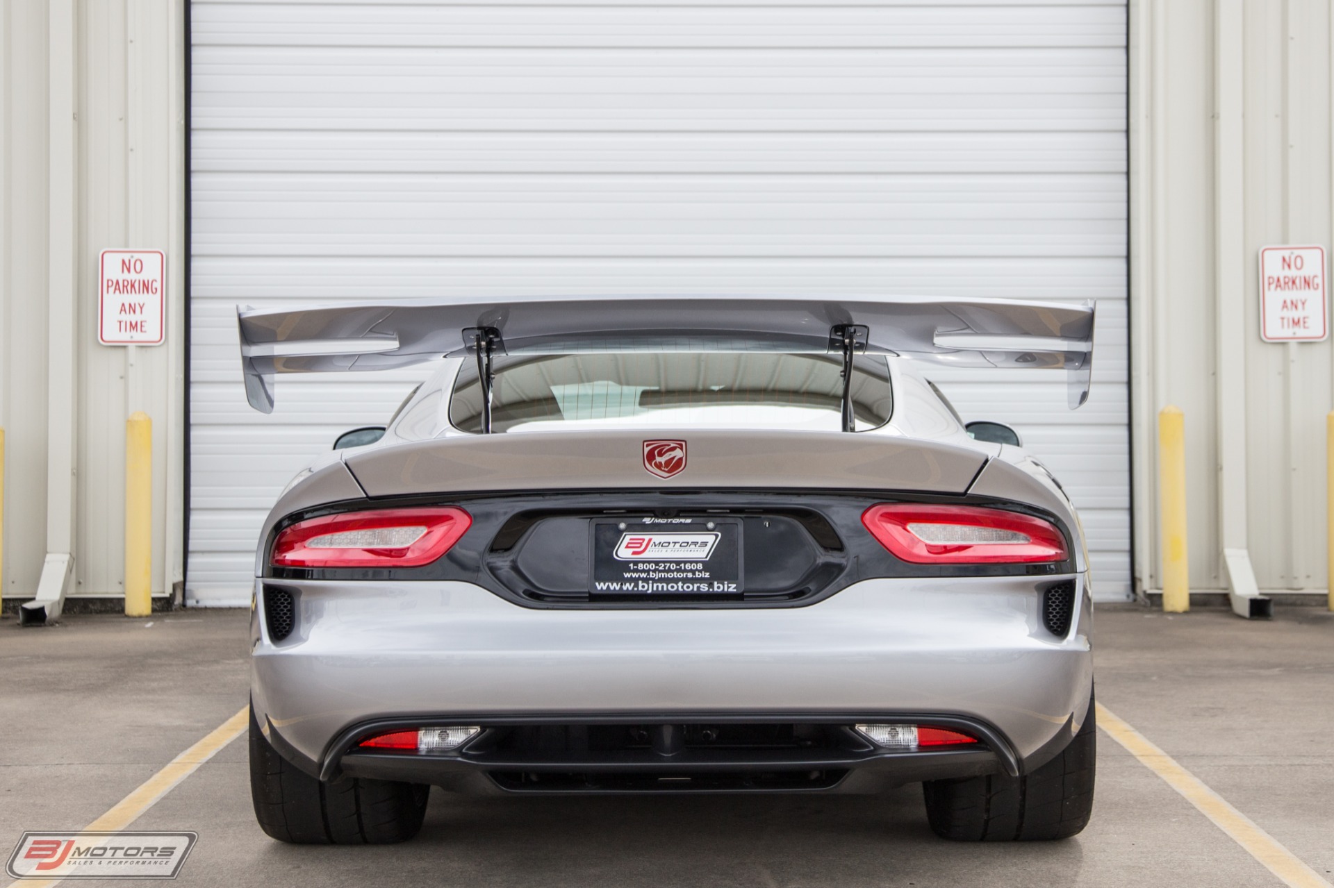 Used-2016-Dodge-Viper-ACR