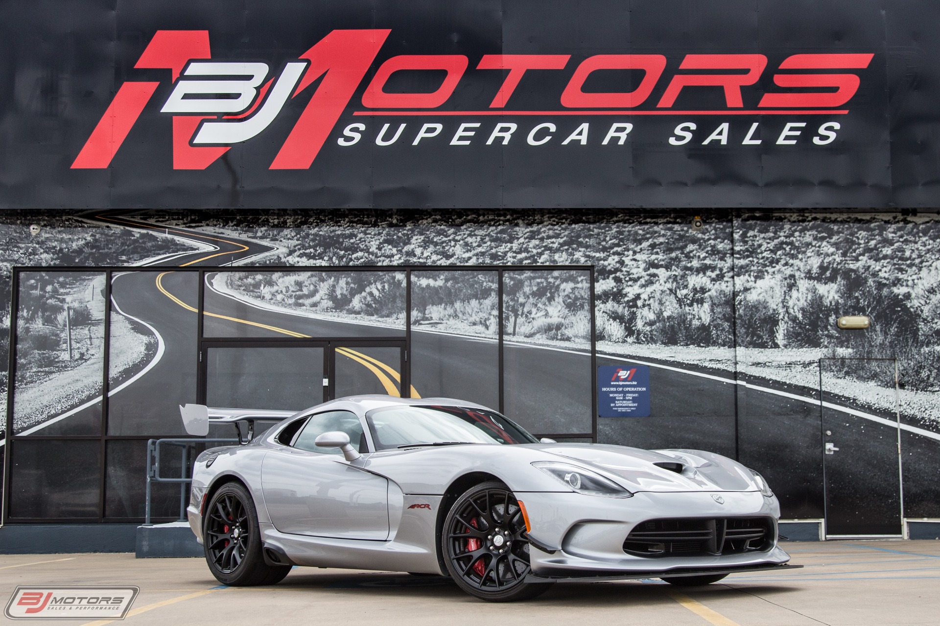 Used-2016-Dodge-Viper-ACR