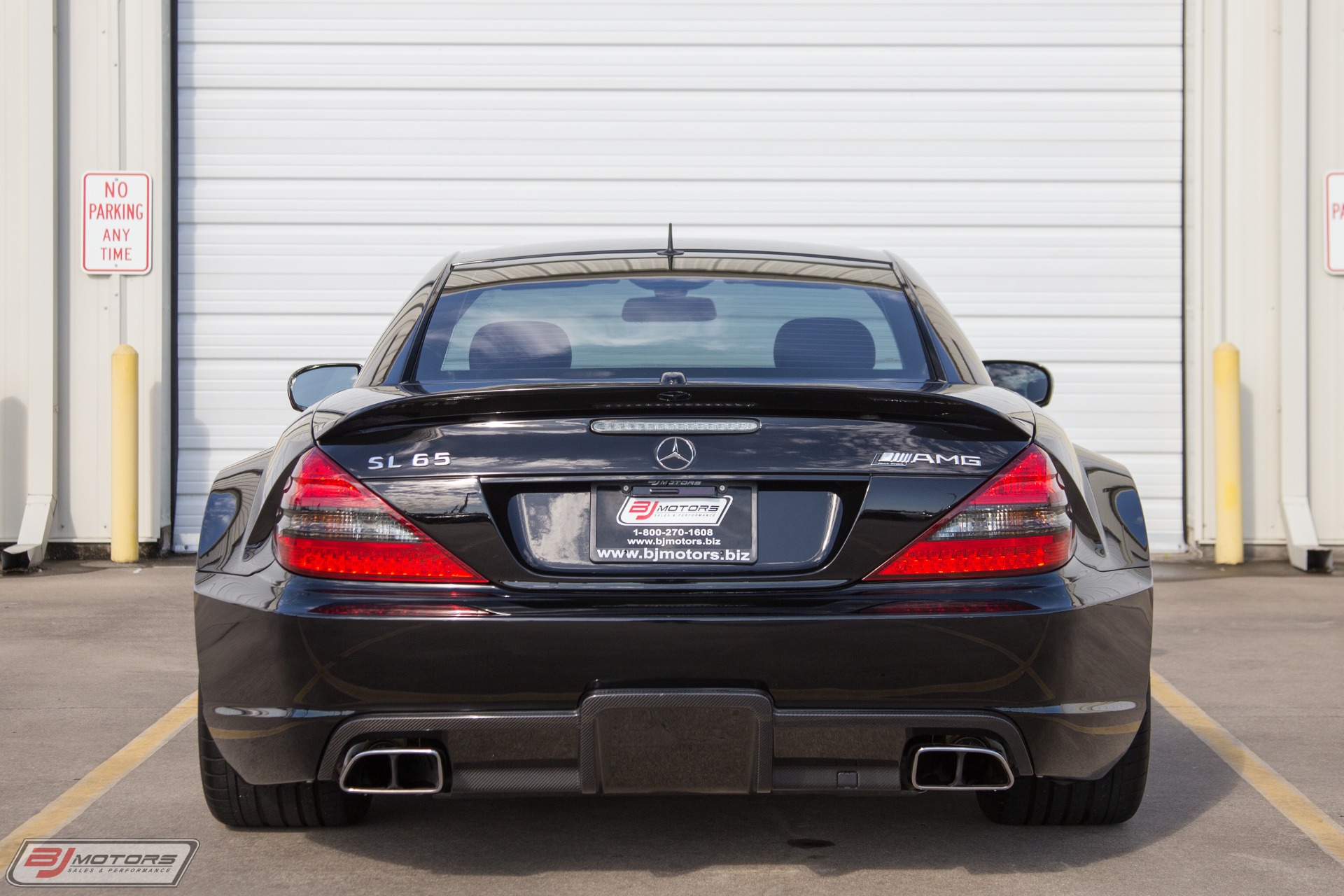 Used-2009-Mercedes-Benz-SL65-AMG-Black-Series