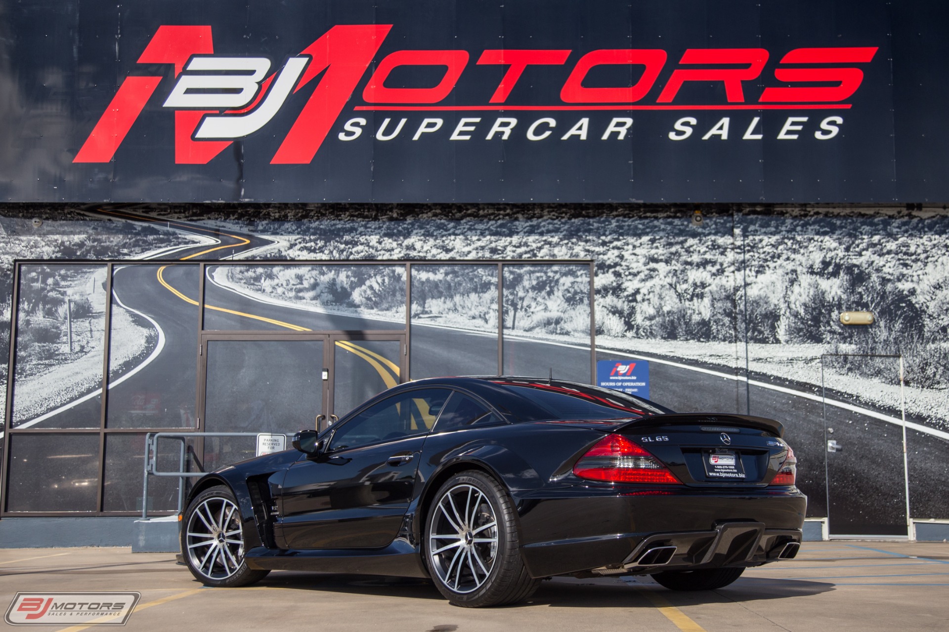 Used-2009-Mercedes-Benz-SL65-AMG-Black-Series