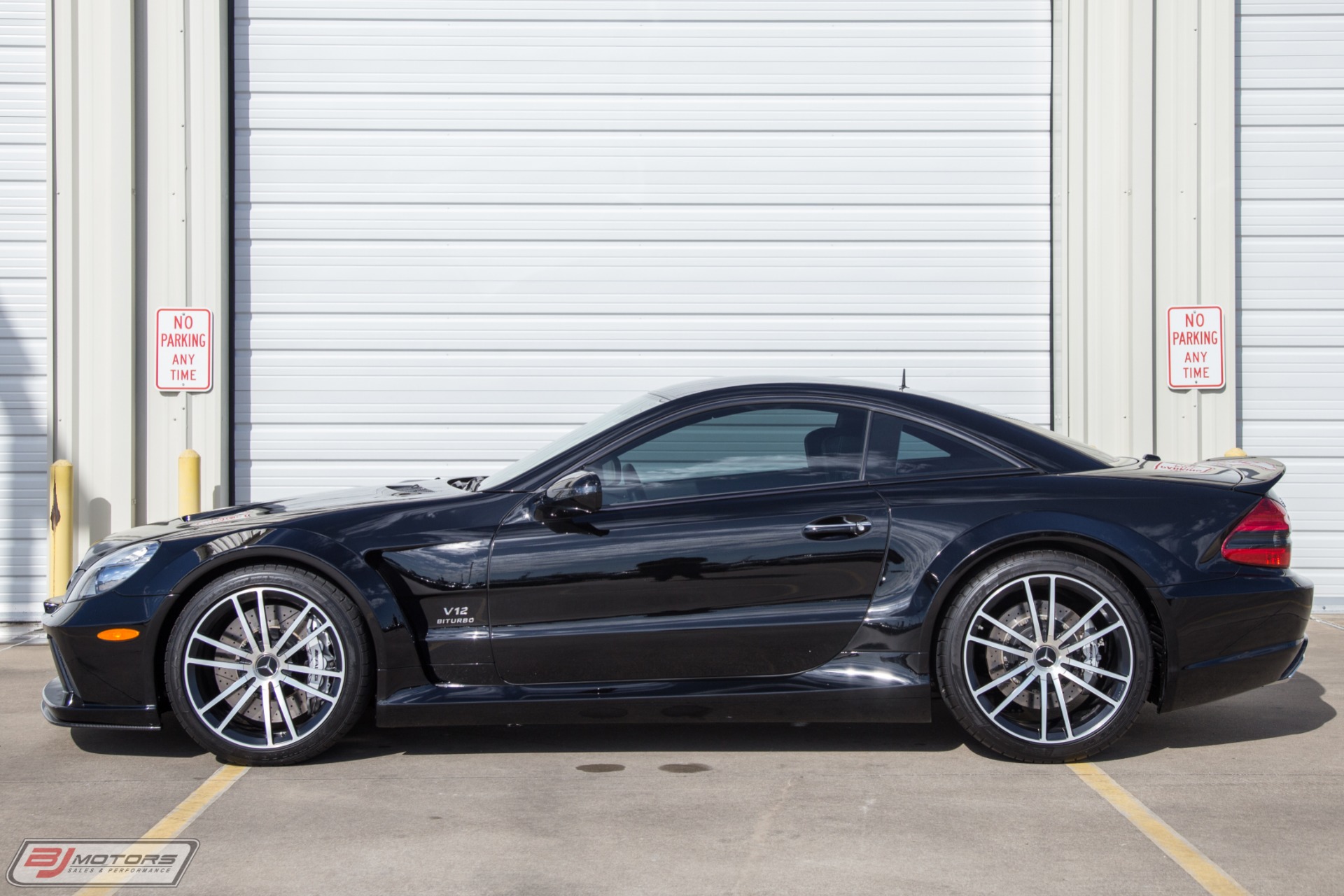 Used-2009-Mercedes-Benz-SL65-AMG-Black-Series