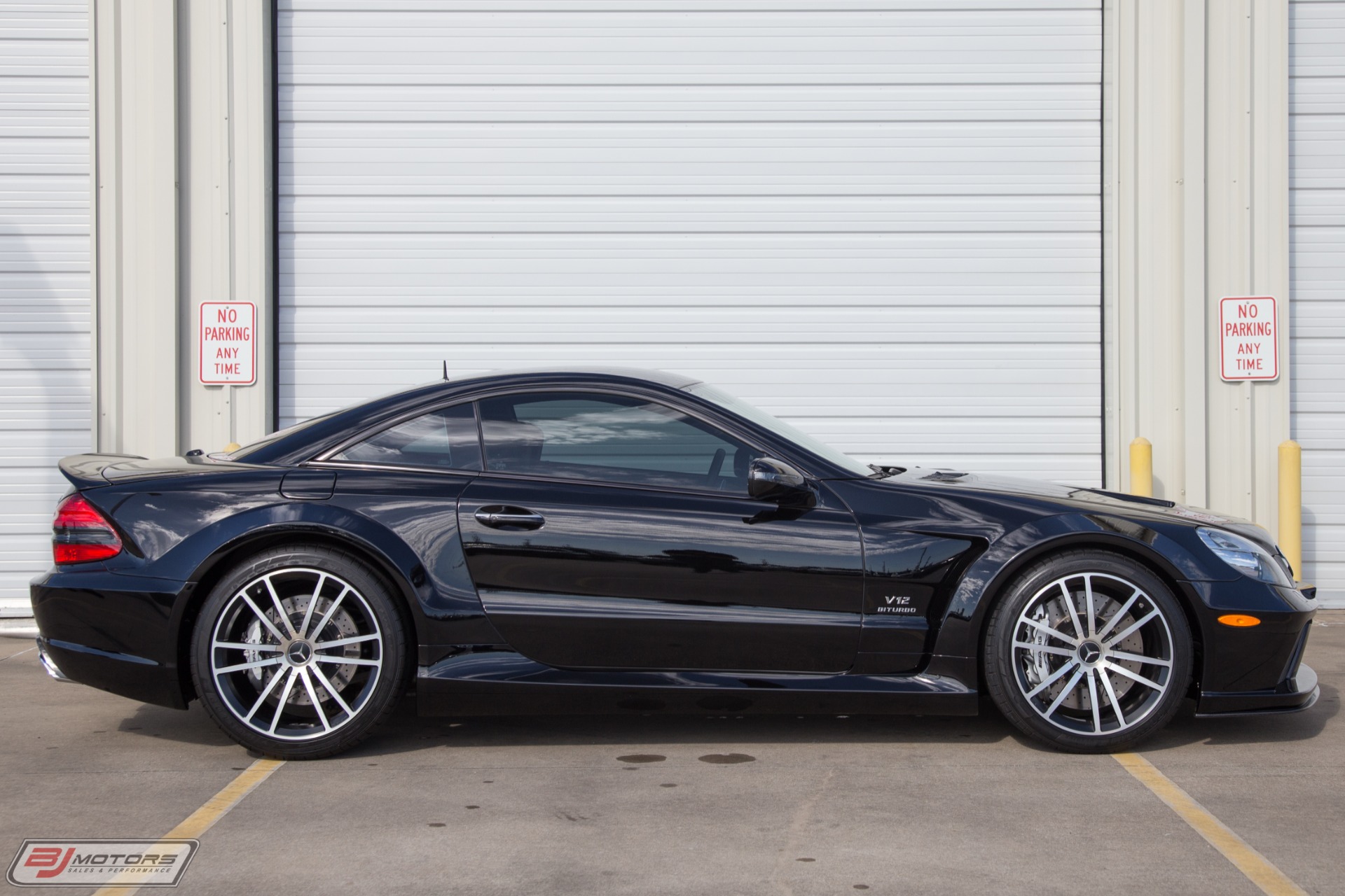 Used-2009-Mercedes-Benz-SL65-AMG-Black-Series