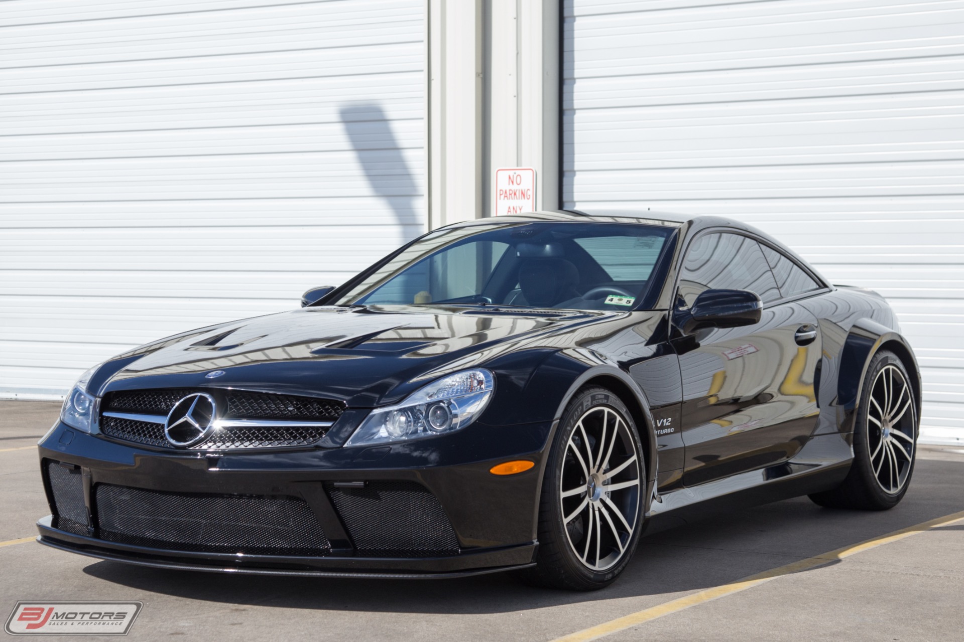 Used-2009-Mercedes-Benz-SL65-AMG-Black-Series