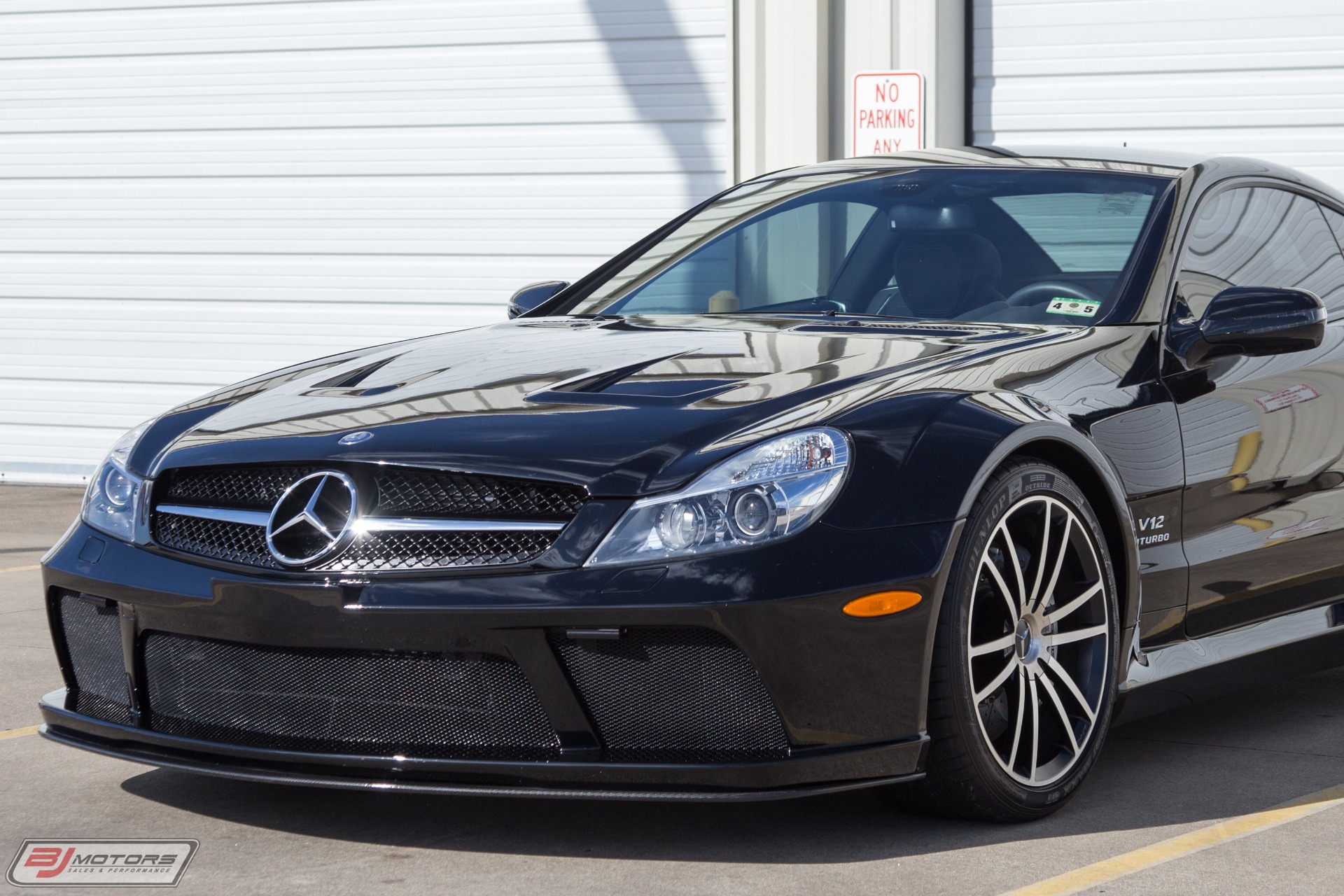 Used-2009-Mercedes-Benz-SL65-AMG-Black-Series