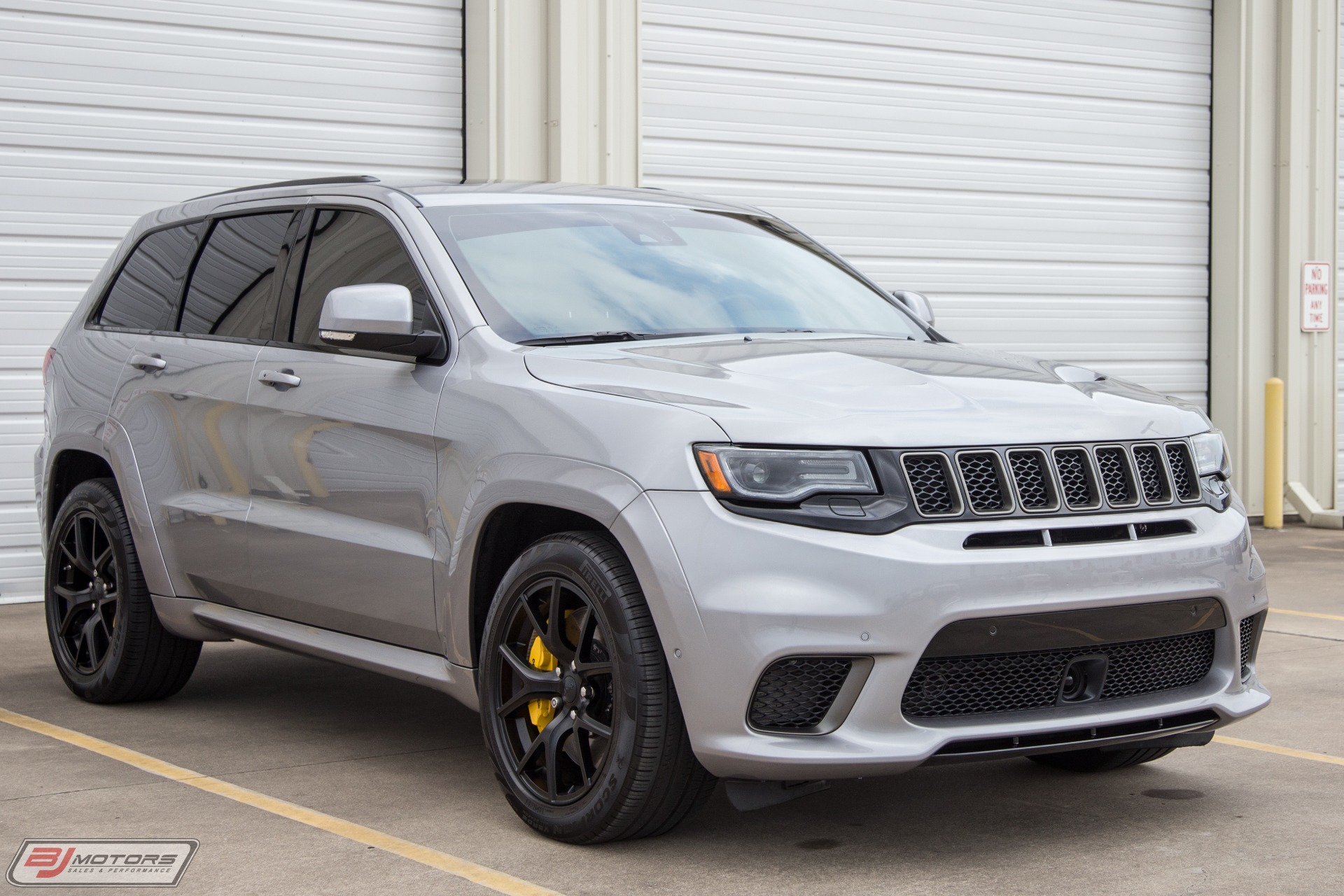 Used-2018-Jeep-Grand-Cherokee-Trackhawk-1K-HP