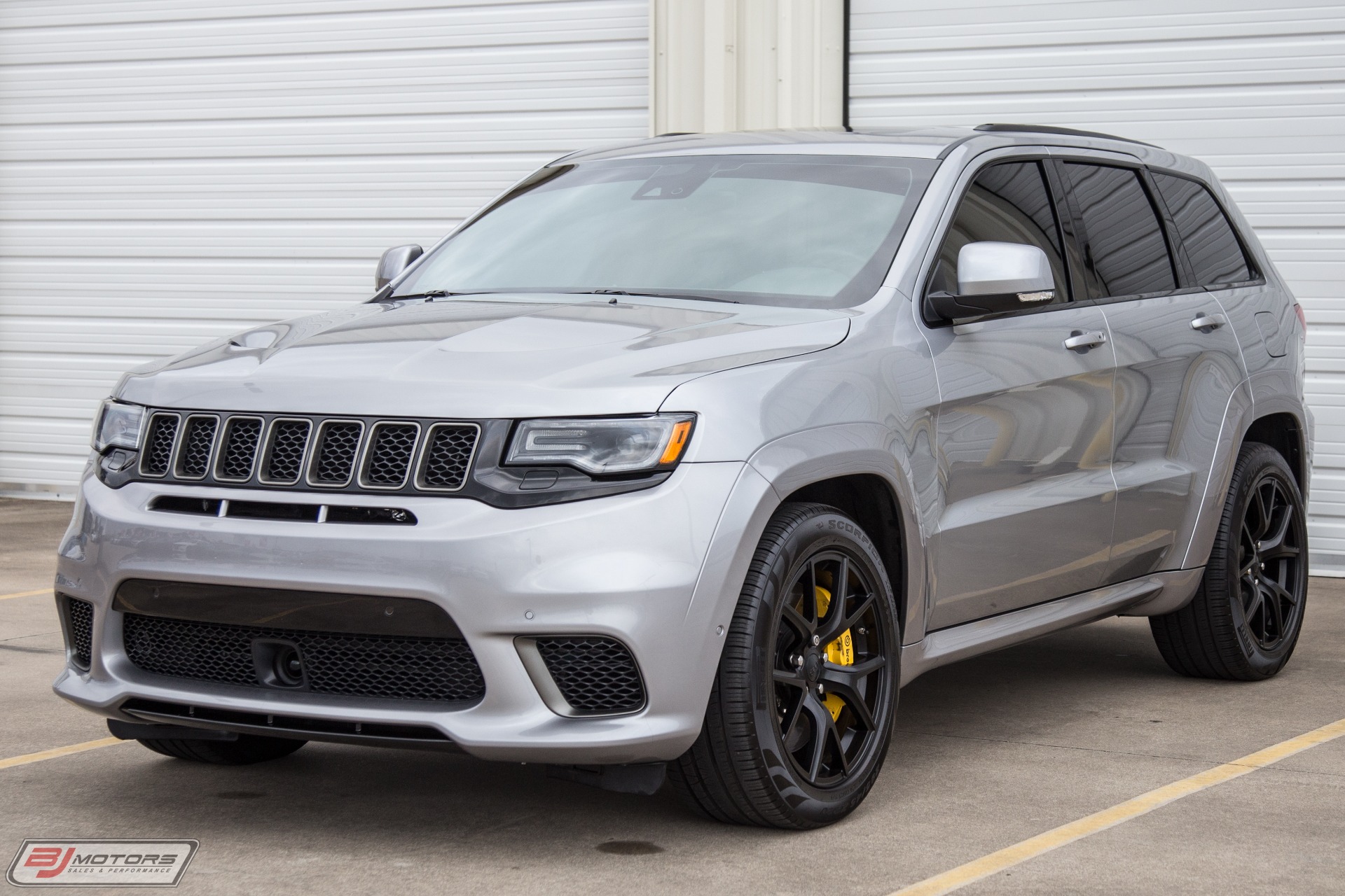 Used-2018-Jeep-Grand-Cherokee-Trackhawk-1K-HP