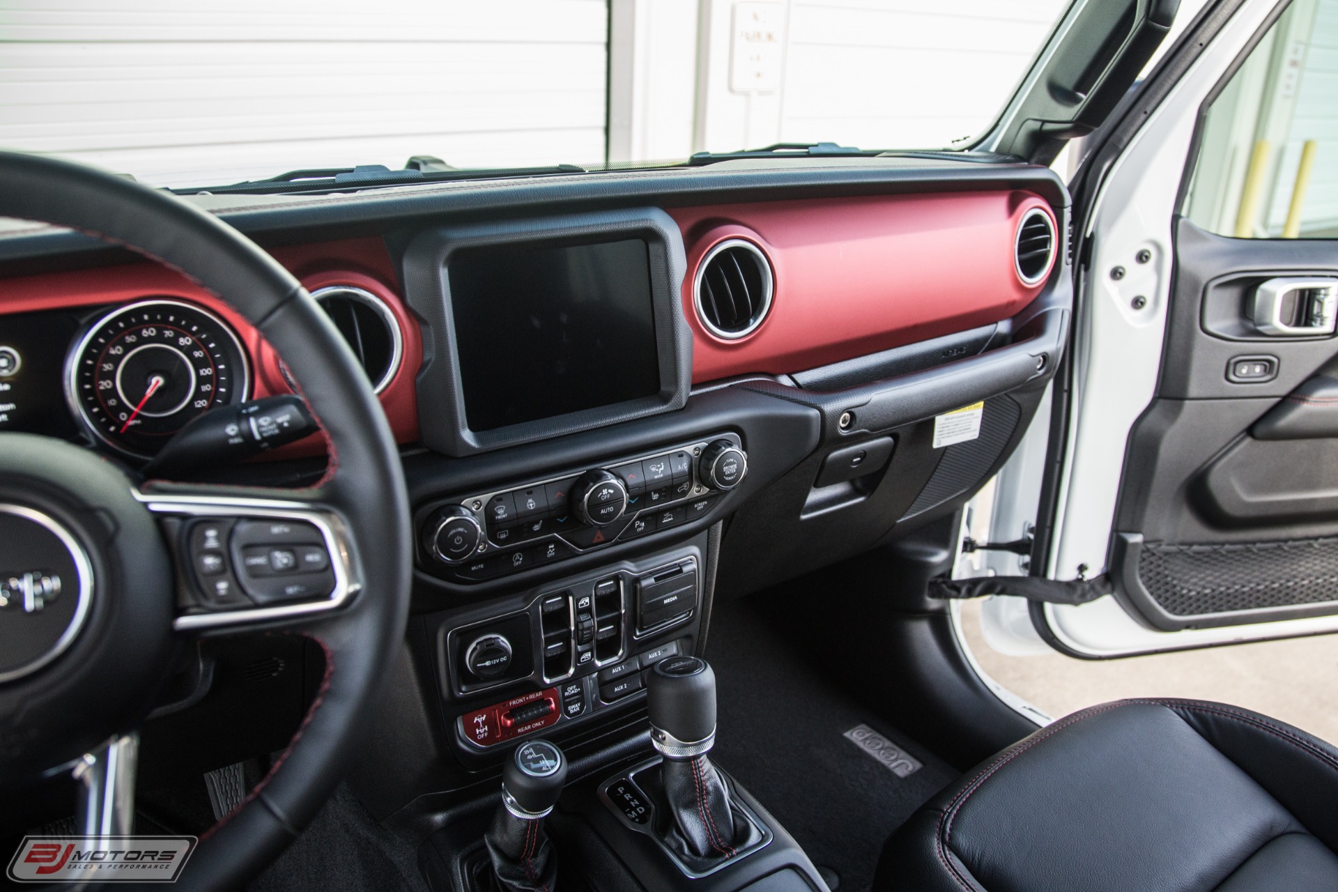 Used-2020-Jeep-Gladiator-Rubicon-Signature-Series-I