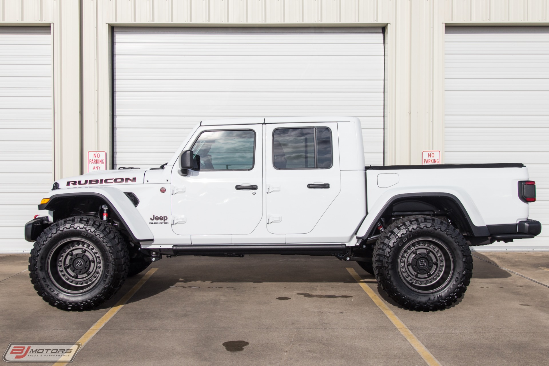 Used-2020-Jeep-Gladiator-Rubicon-Signature-Series-I