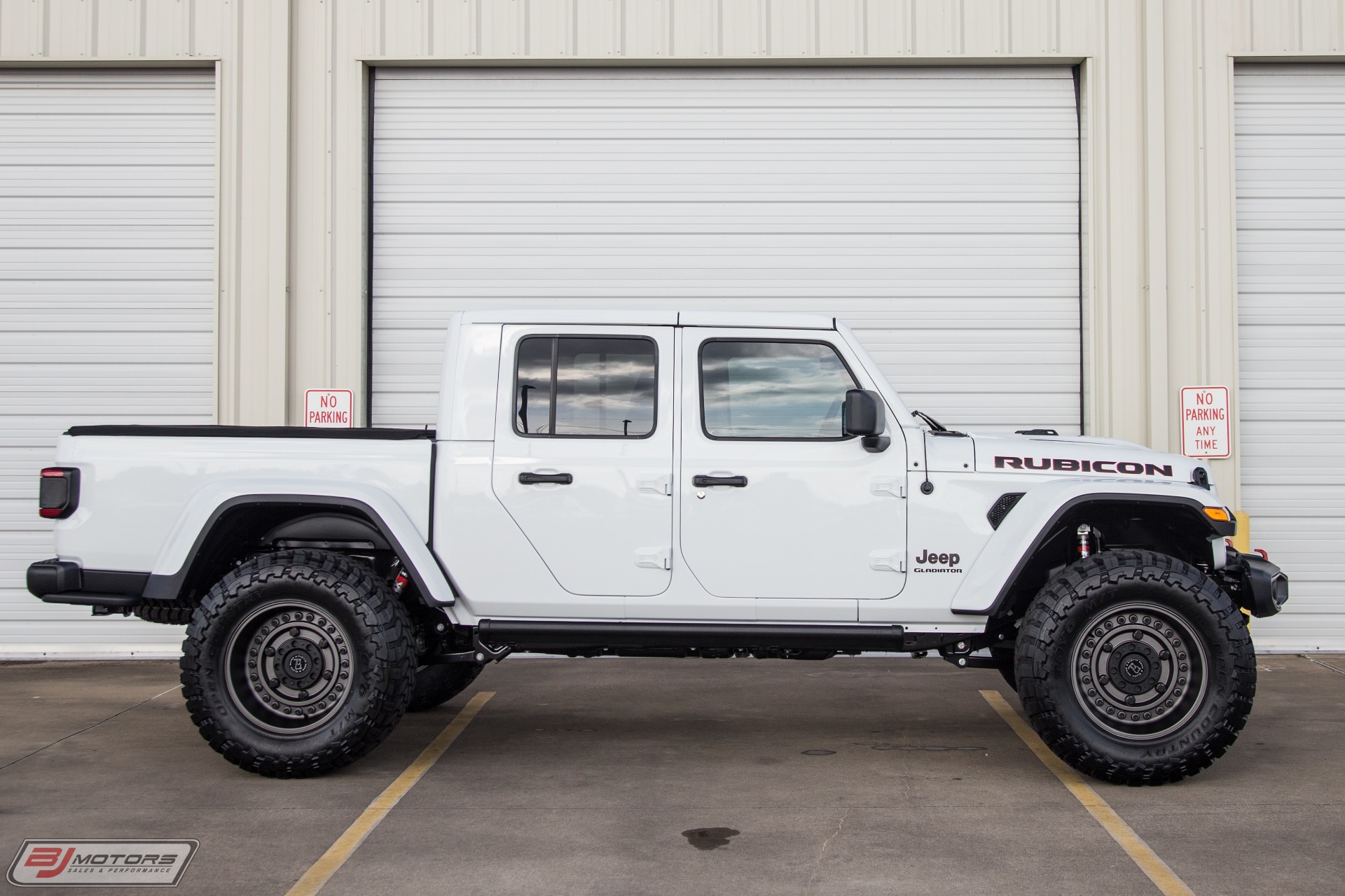 Used-2020-Jeep-Gladiator-Rubicon-Signature-Series-I