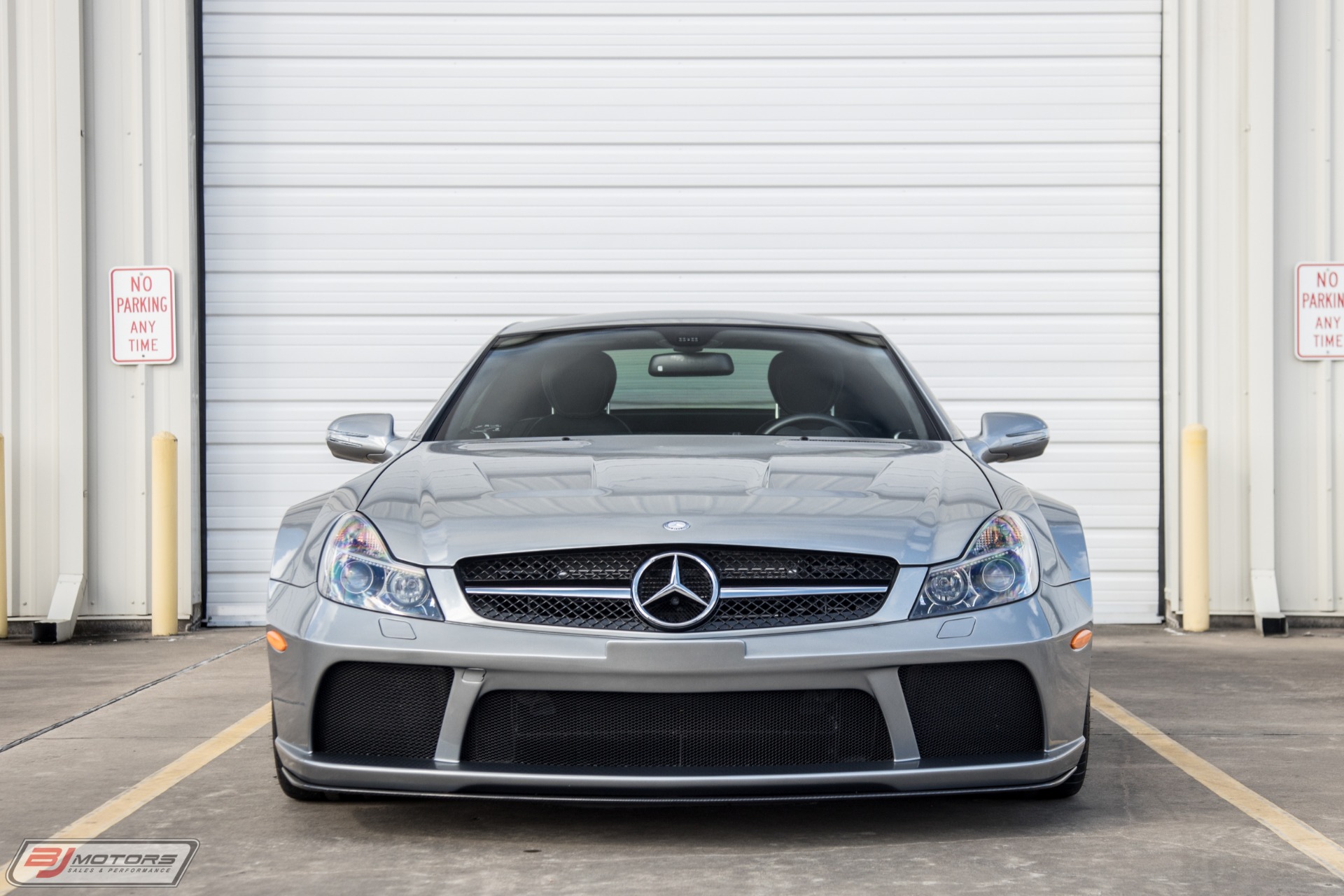 Used-2009-Mercedes-Benz-SL65-AMG-Black-Series