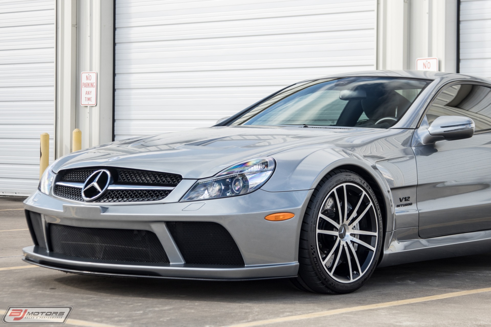 Used-2009-Mercedes-Benz-SL65-AMG-Black-Series