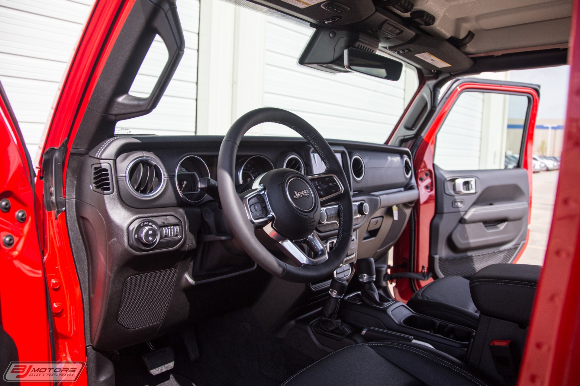 Used-2020-Jeep-Gladiator-Overland