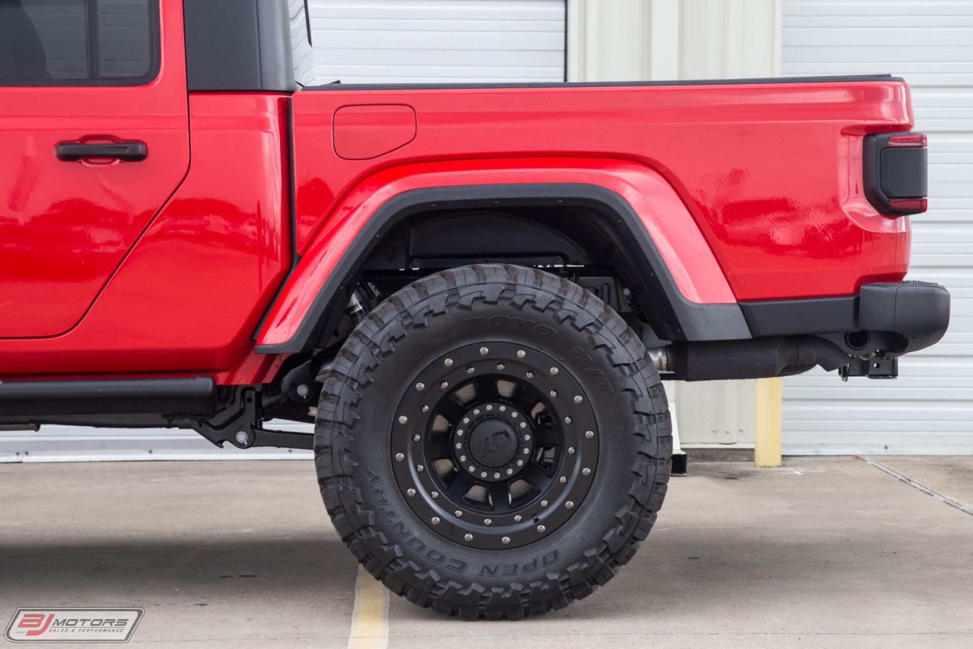 Used-2020-Jeep-Gladiator-Overland