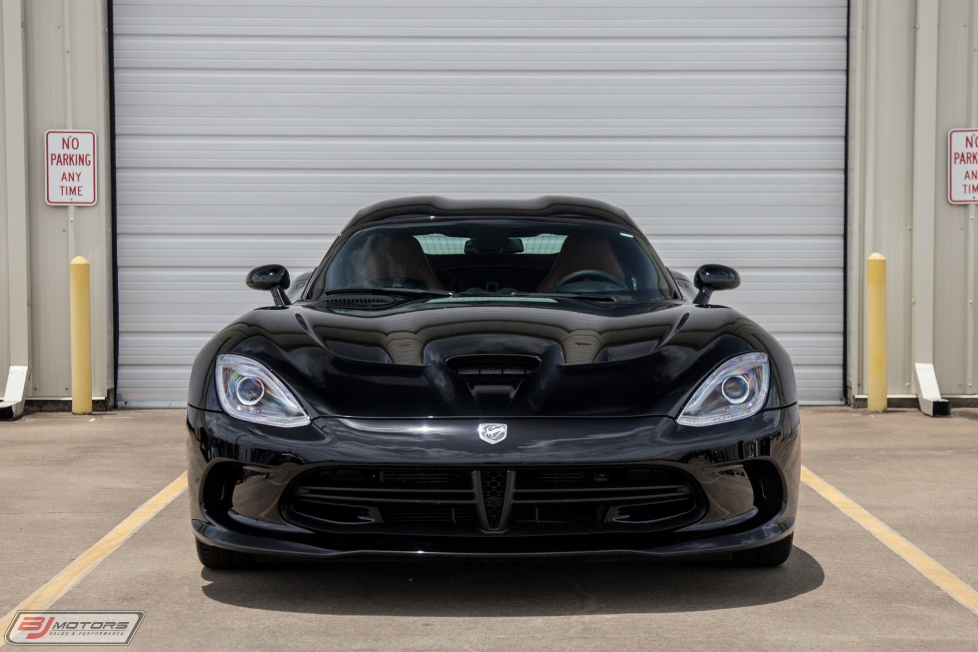 Used-2014-Dodge-Viper-GTS