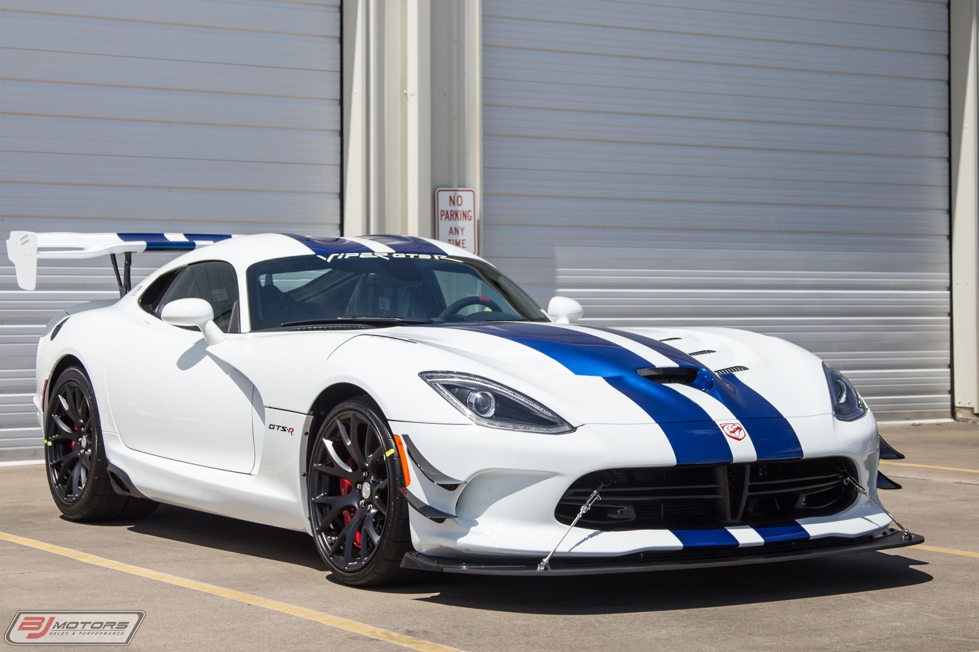 Used-2017-Dodge-Viper-GTS-R