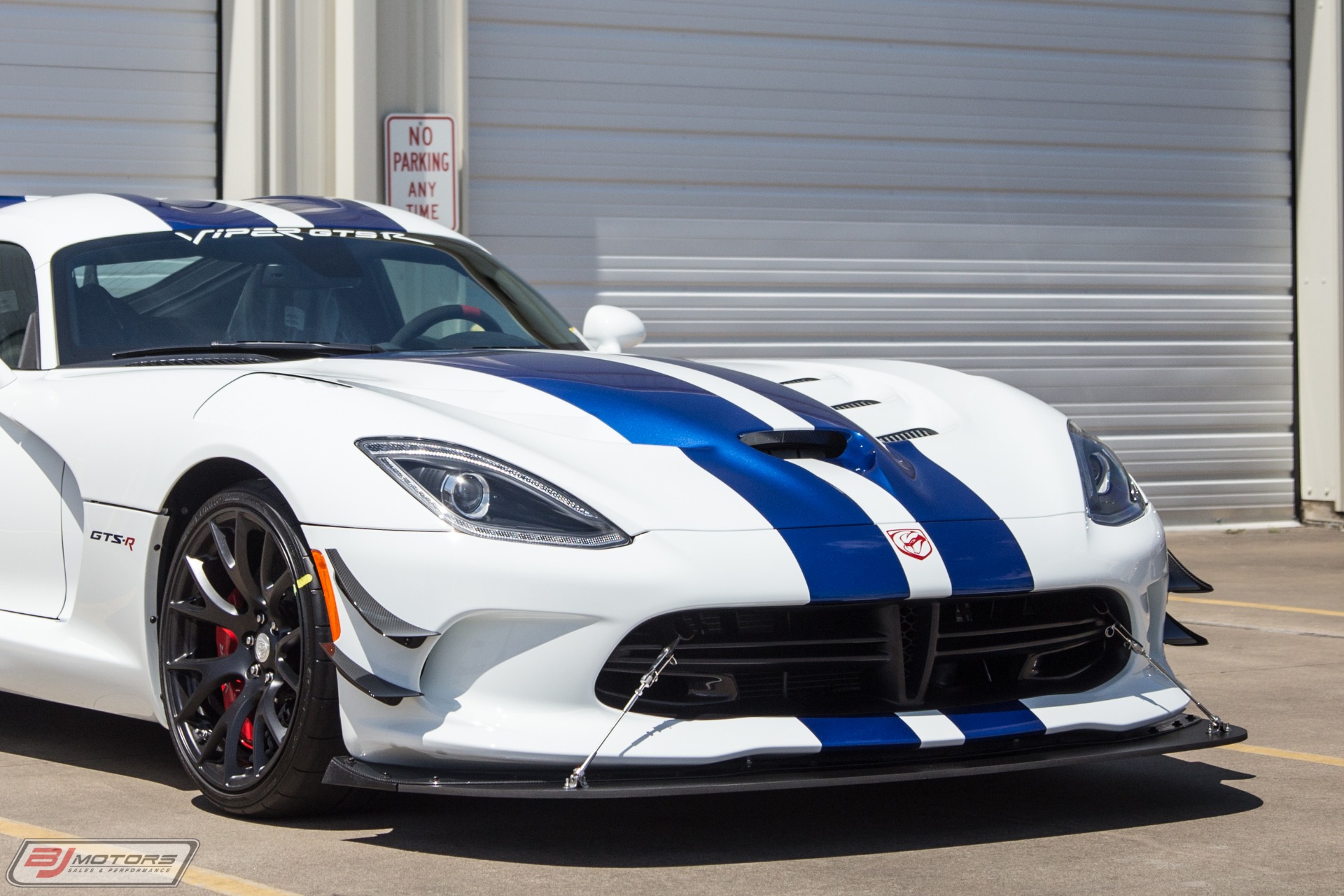 Used-2017-Dodge-Viper-GTS-R