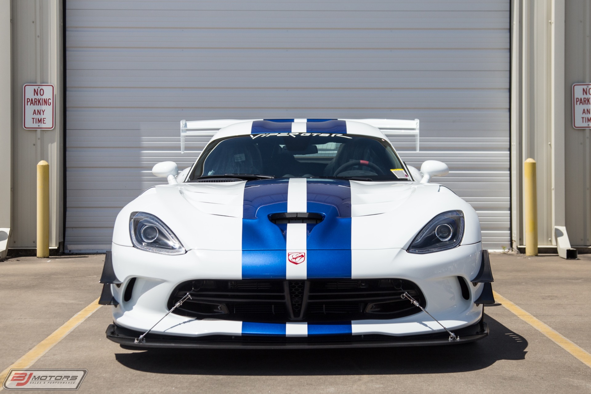 Used-2017-Dodge-Viper-GTS-R