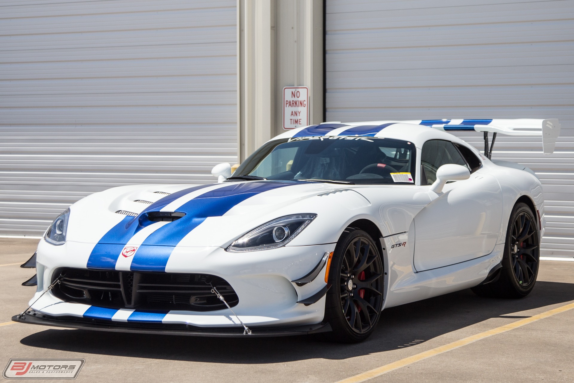 Used-2017-Dodge-Viper-GTS-R