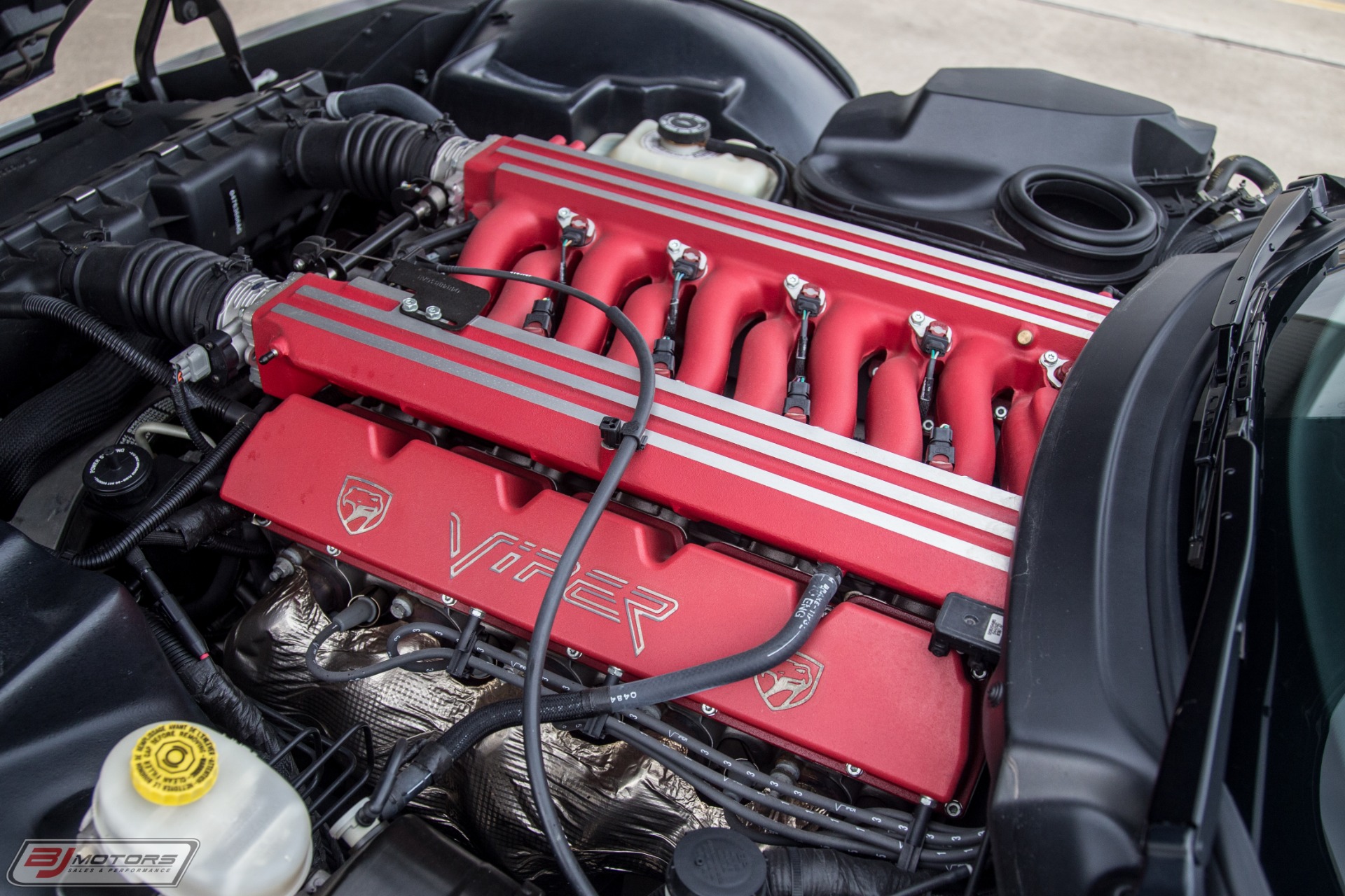 Used-2001-Dodge-Viper-GTS-with-356-Miles